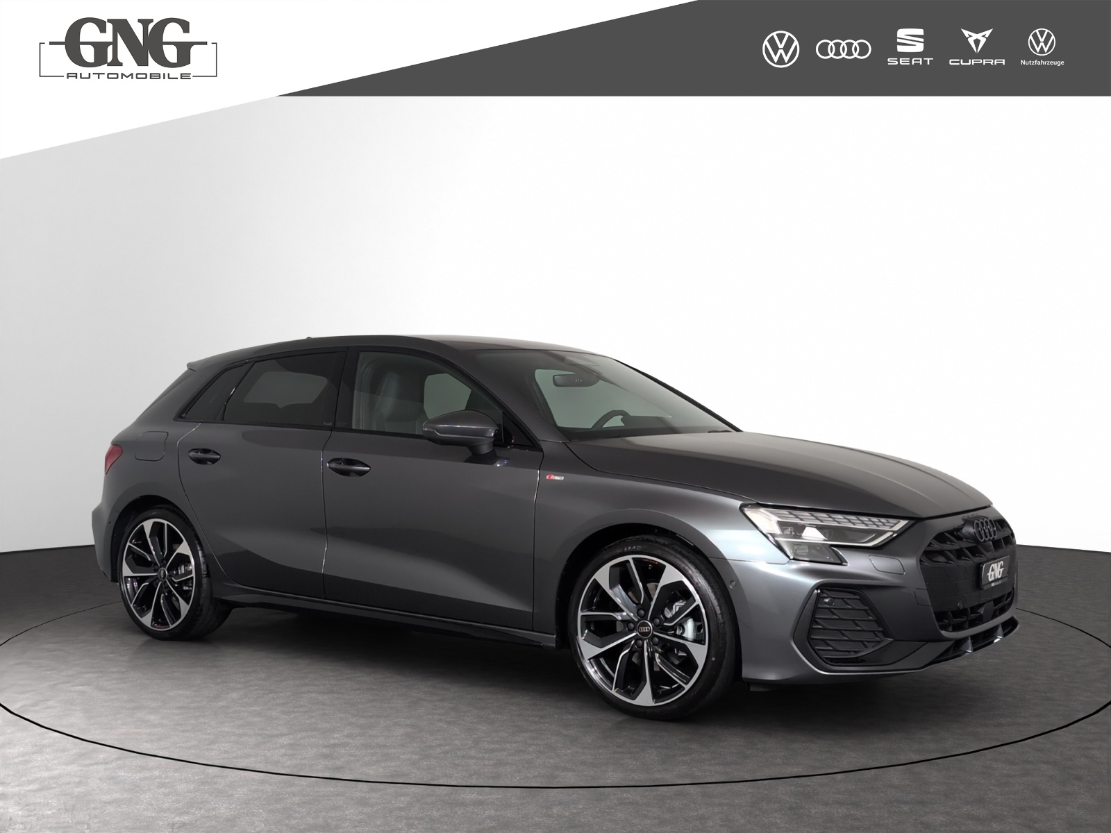 AUDI A3 Sportback TFSI 150 kW quattro S line S tronic-image-3