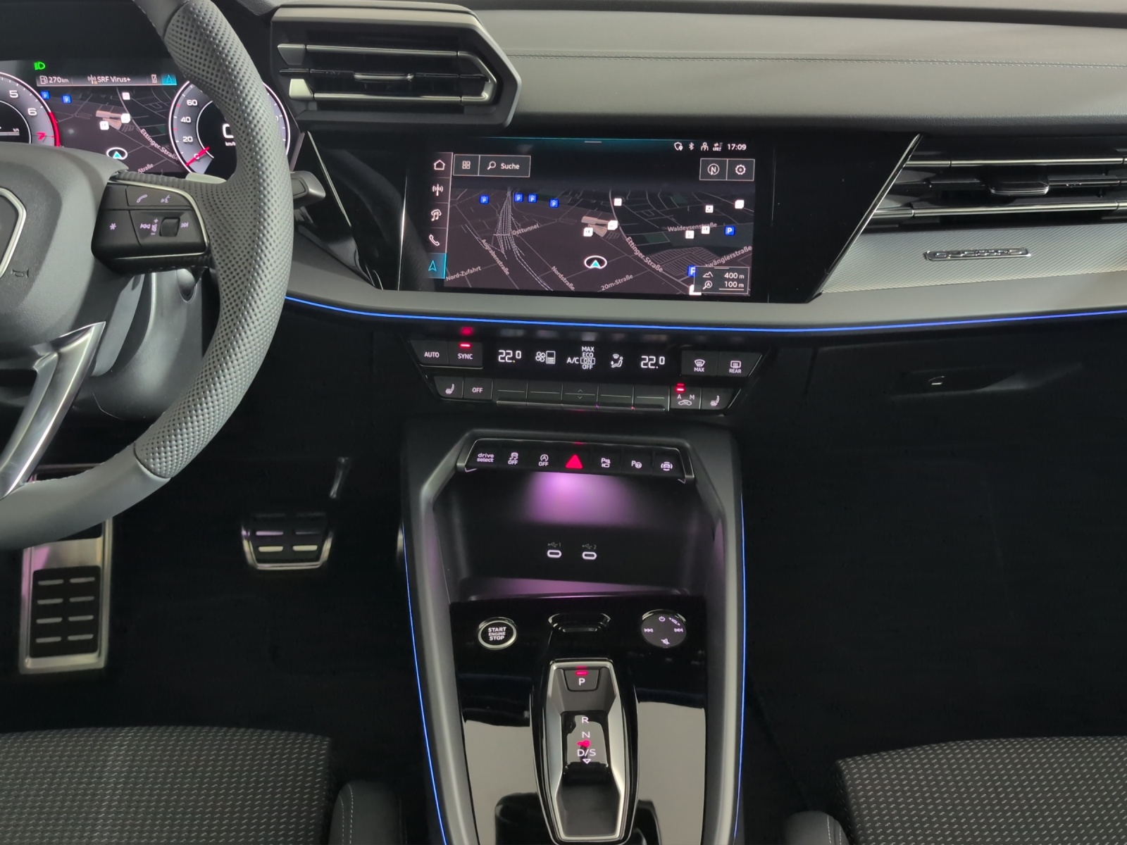 AUDI A3 Sportback TFSI 150 kW quattro S line S tronic-image-10