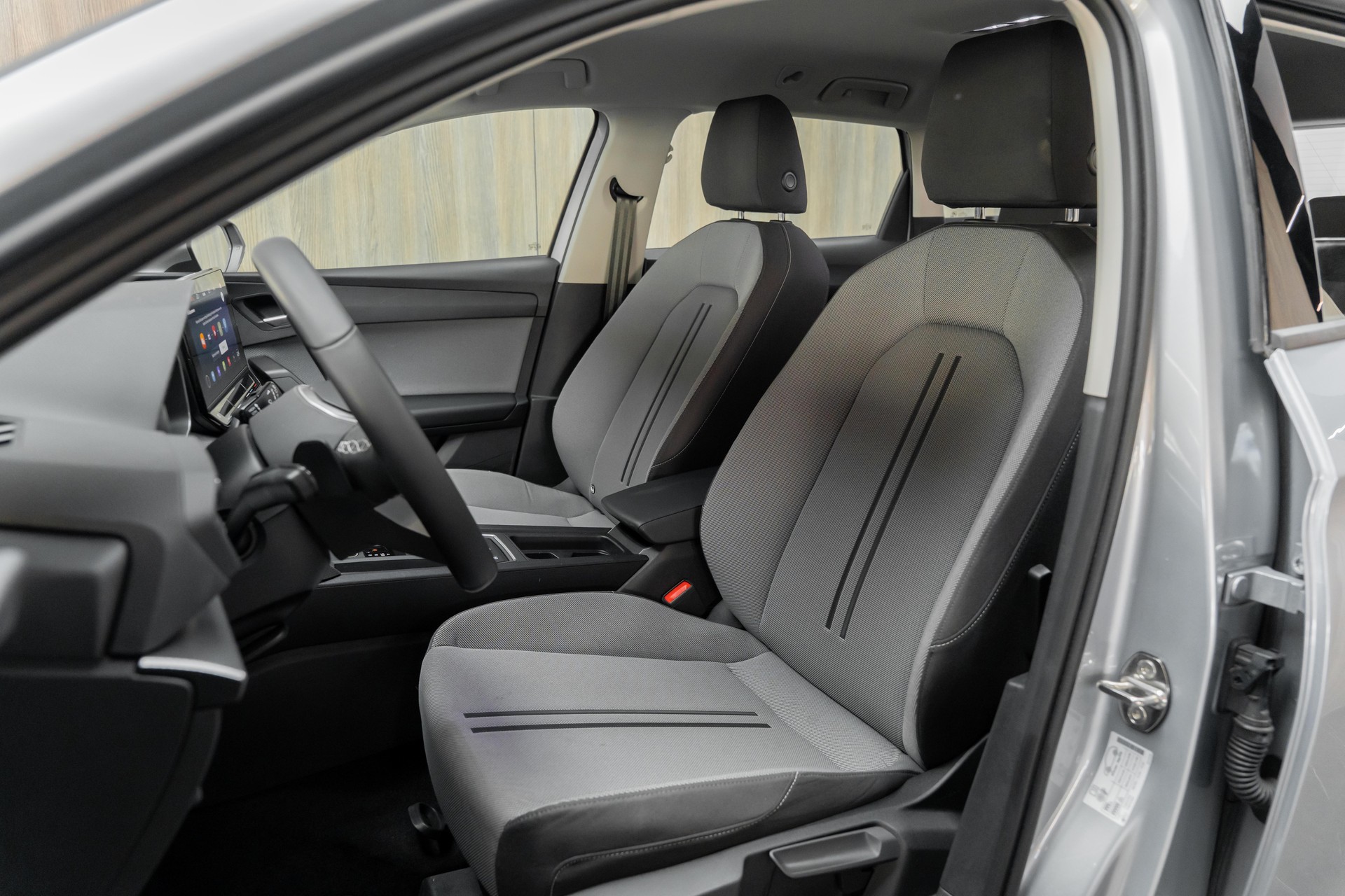 SEAT Leon ST 1.5 eTSI mHEV DSG Style-image-5