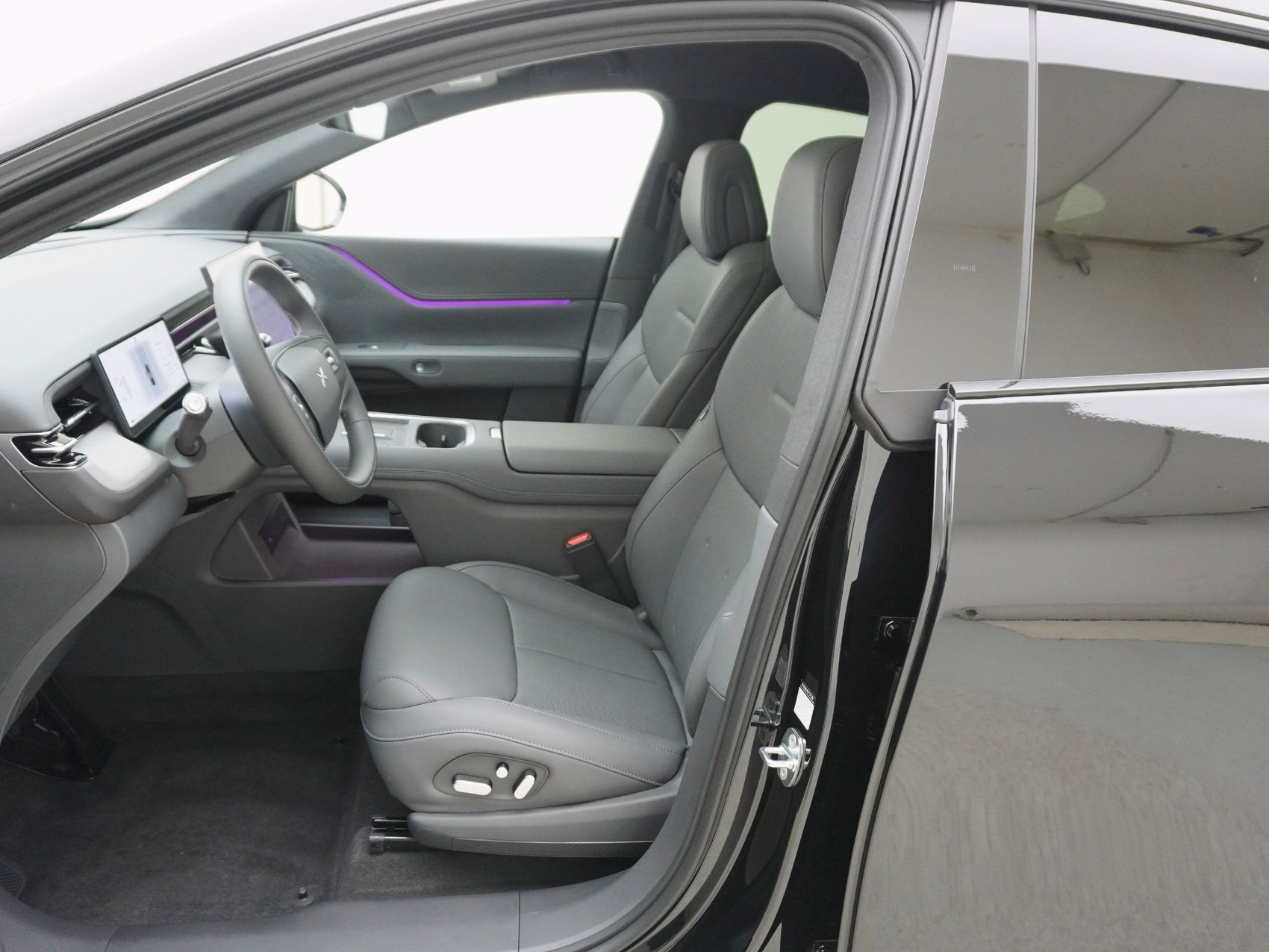 XPENG G6 Performance Black Edition AWD-image-7