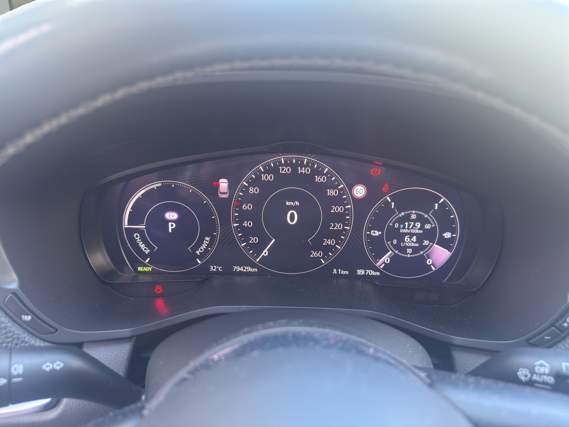 MAZDA CX-60 2.5 PHEV Homura-image-10