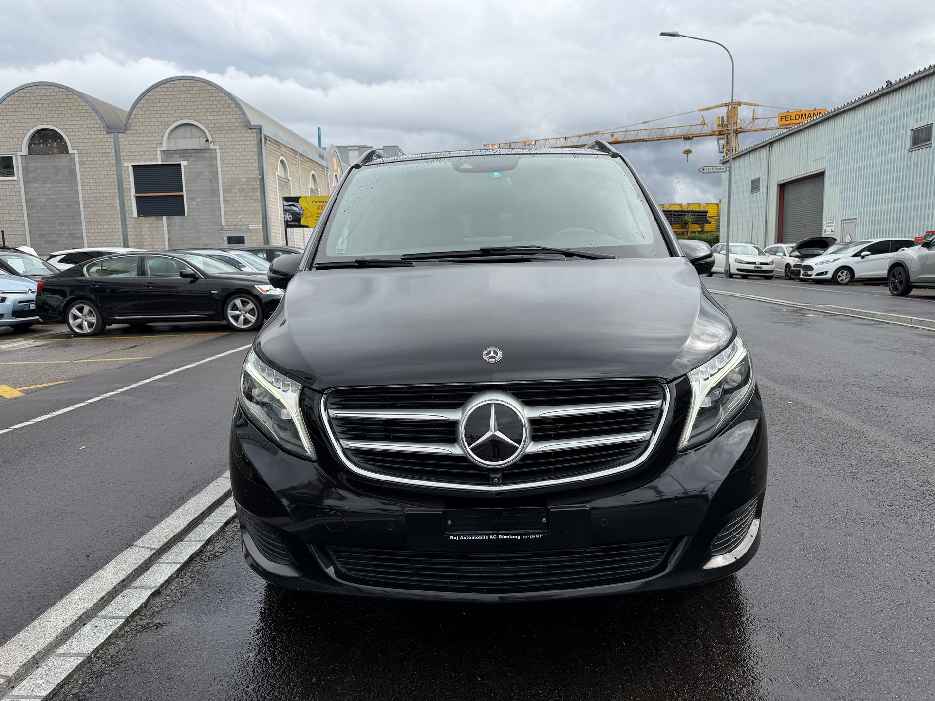 MERCEDES-BENZ V 250 d lang 4Matic 7G-Tronic-image-2
