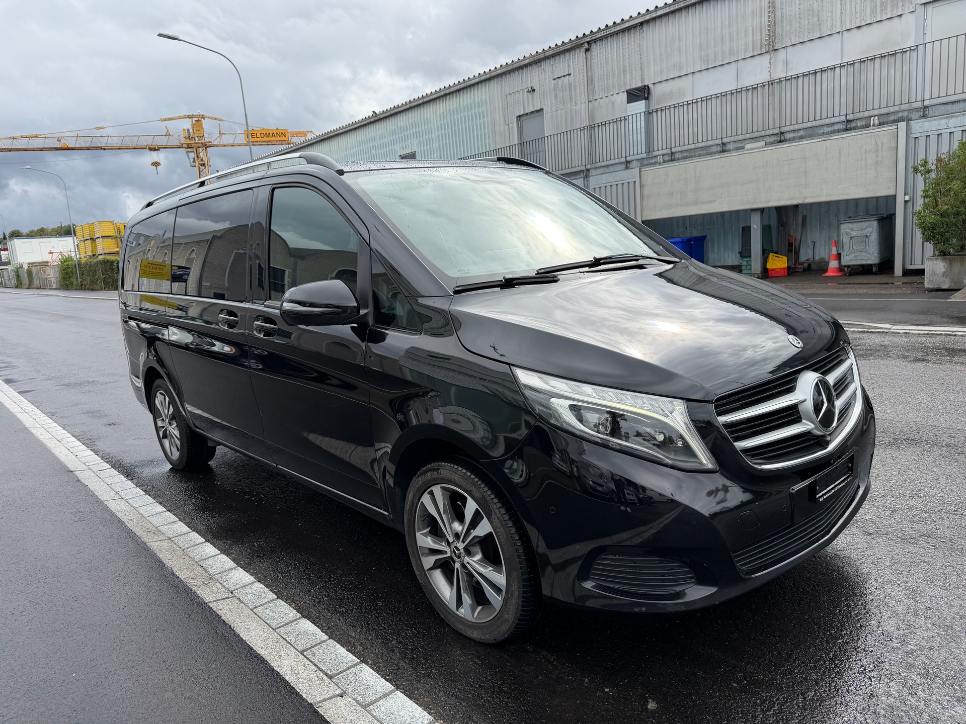 MERCEDES-BENZ V 250 d lang 4Matic 7G-Tronic-image-3