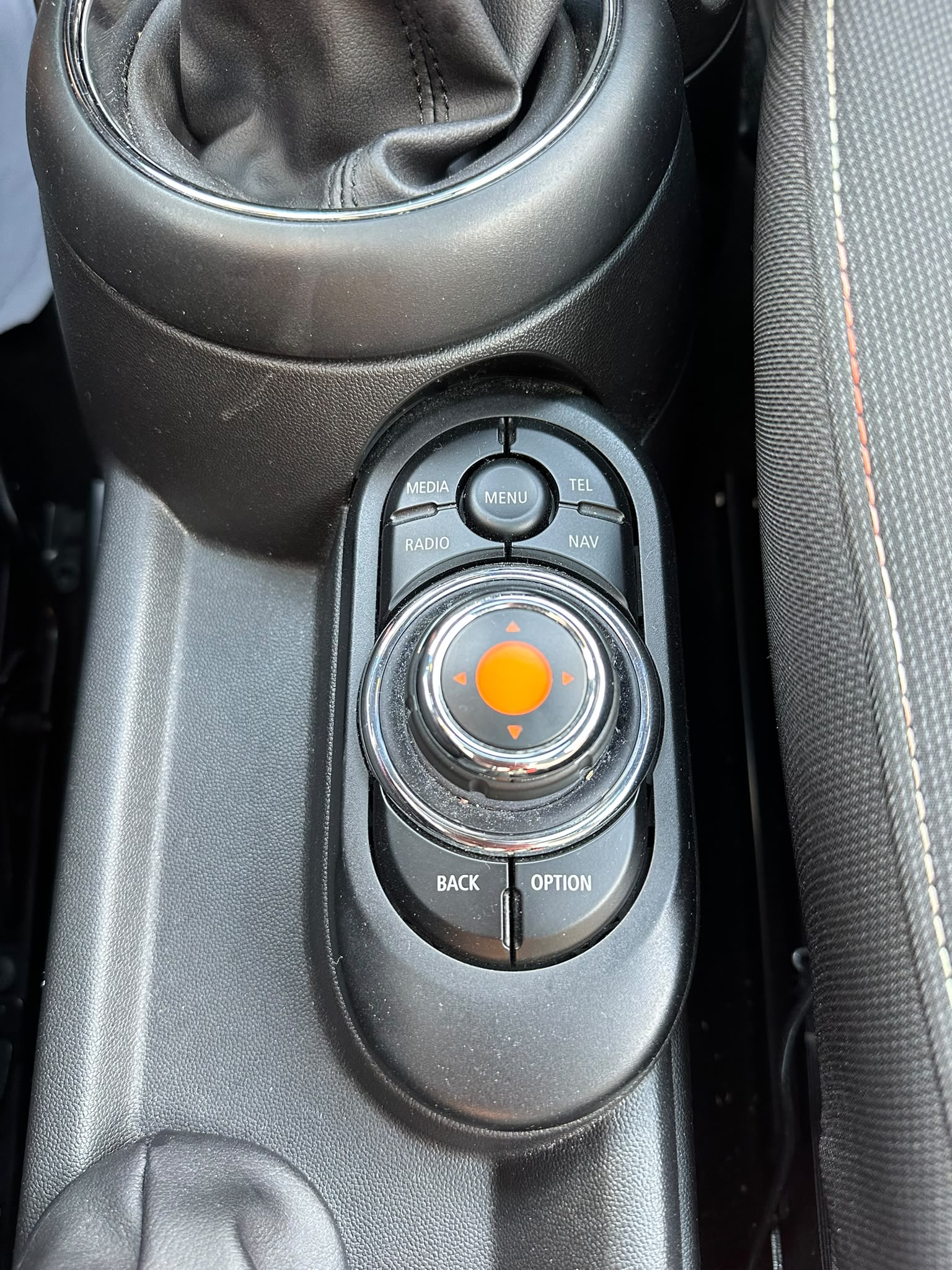 MINI Cooper Steptronic-image-20