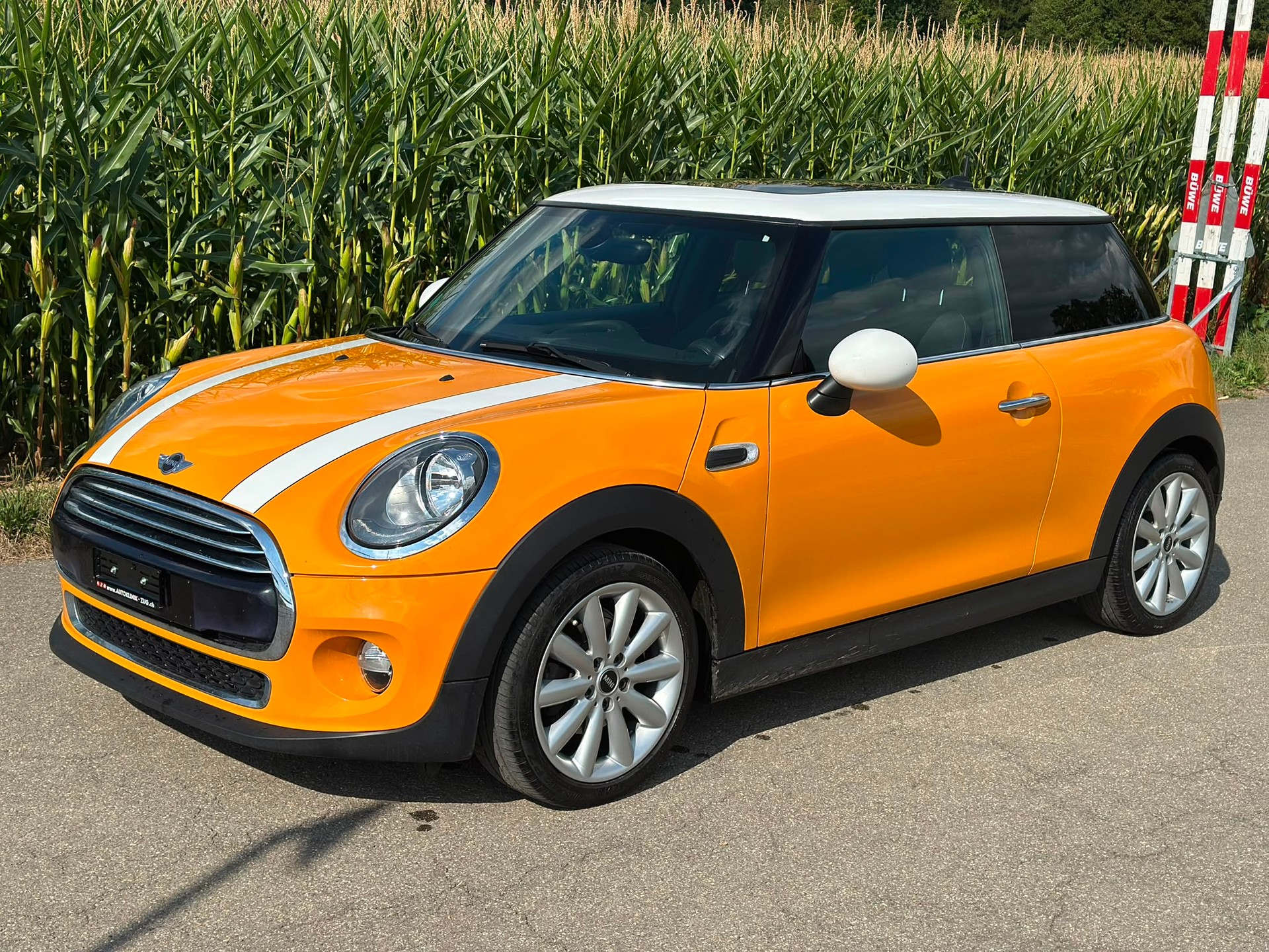 MINI Cooper Steptronic-image-1