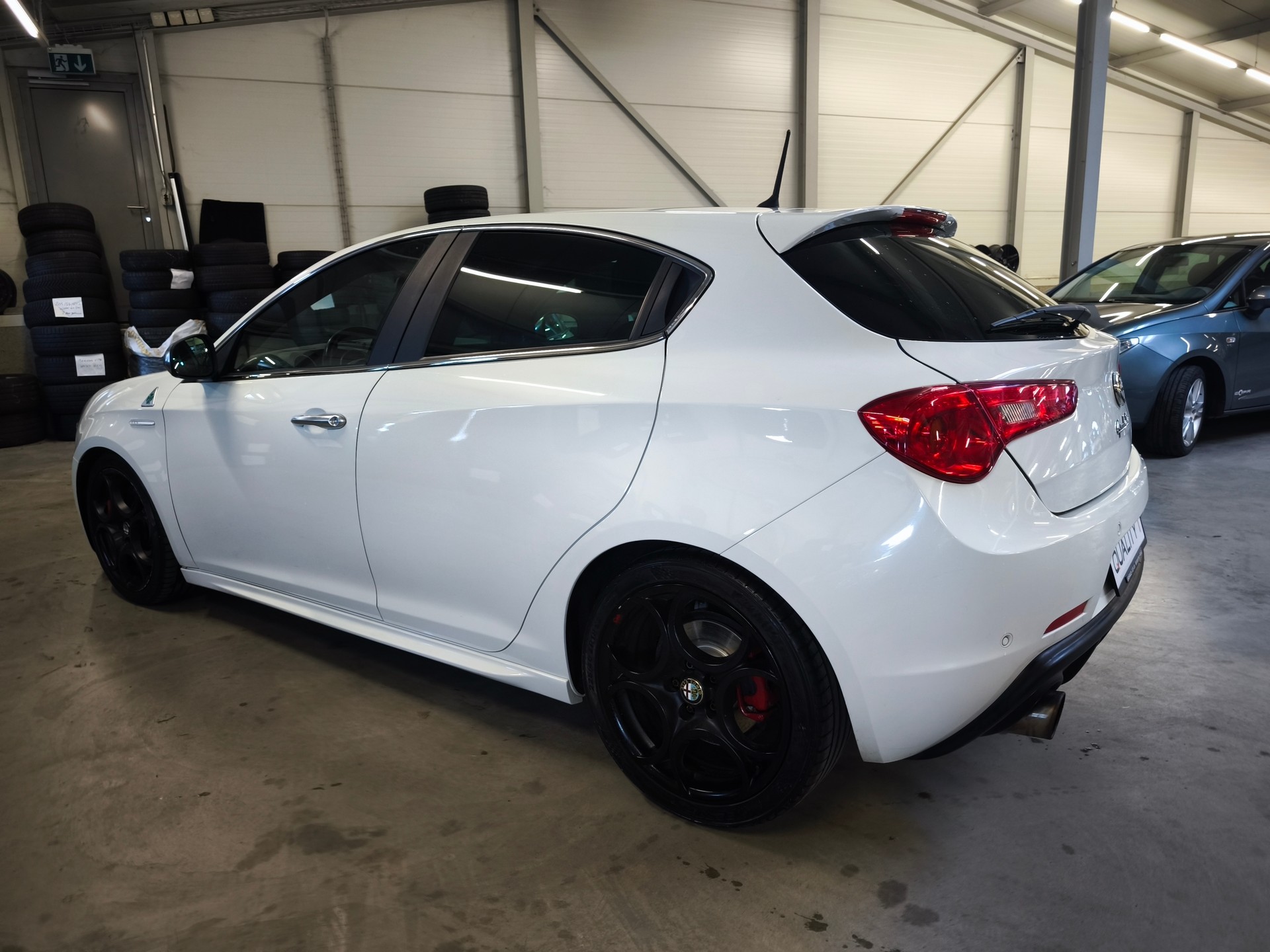 ALFA ROMEO Giulietta 1750 TBi Quadrifoglio Verde-image-4