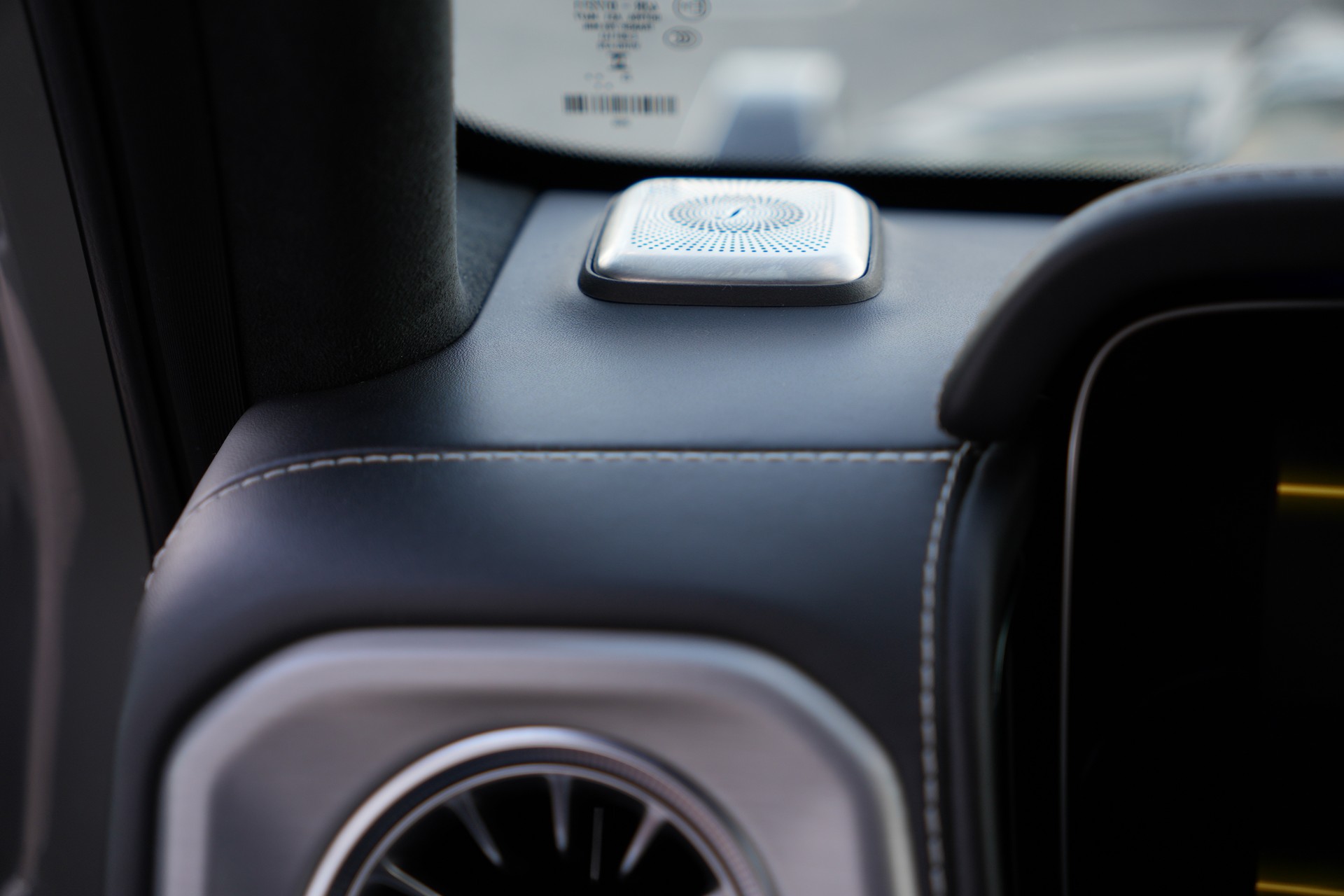 MERCEDES-BENZ G 63 AMG Speedshift Plus G-Tronic G-MANUFAKTUR-image-24