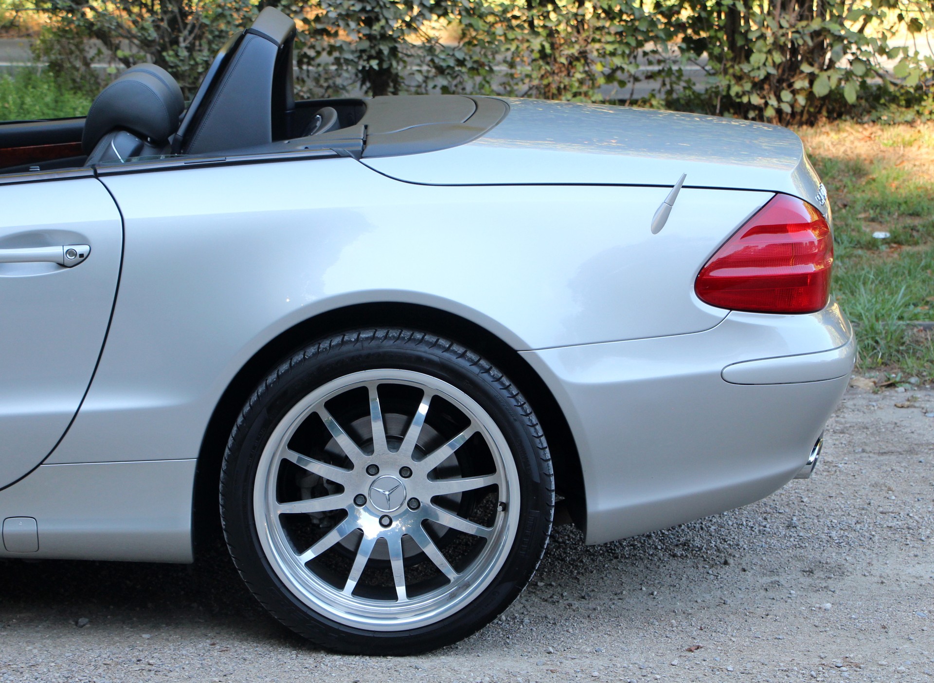 MERCEDES-BENZ SL 500 Automatic-image-16