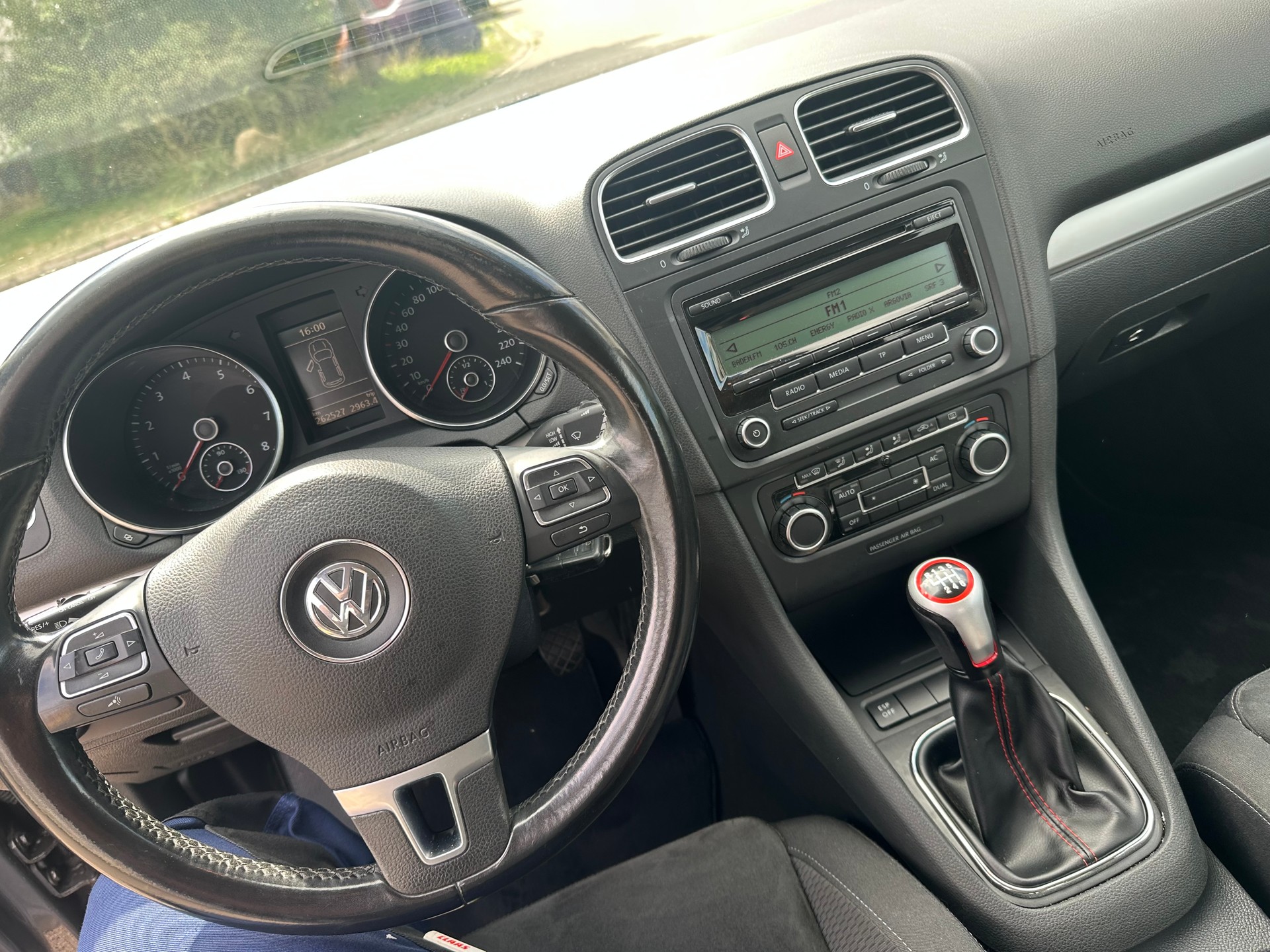 VW Golf 1.4 TSI Comfortline-image-10