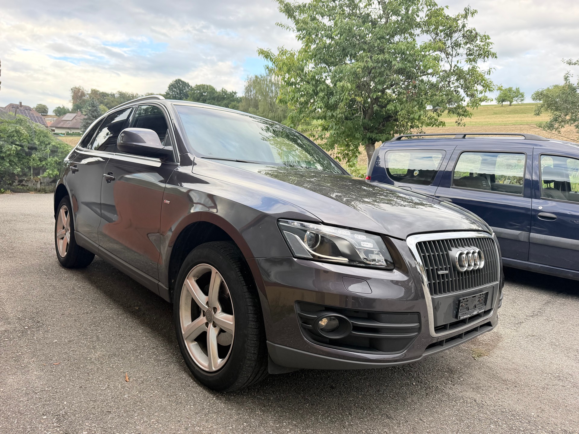 AUDI Q5 2.0 TFSI quattro S-Line-image-1