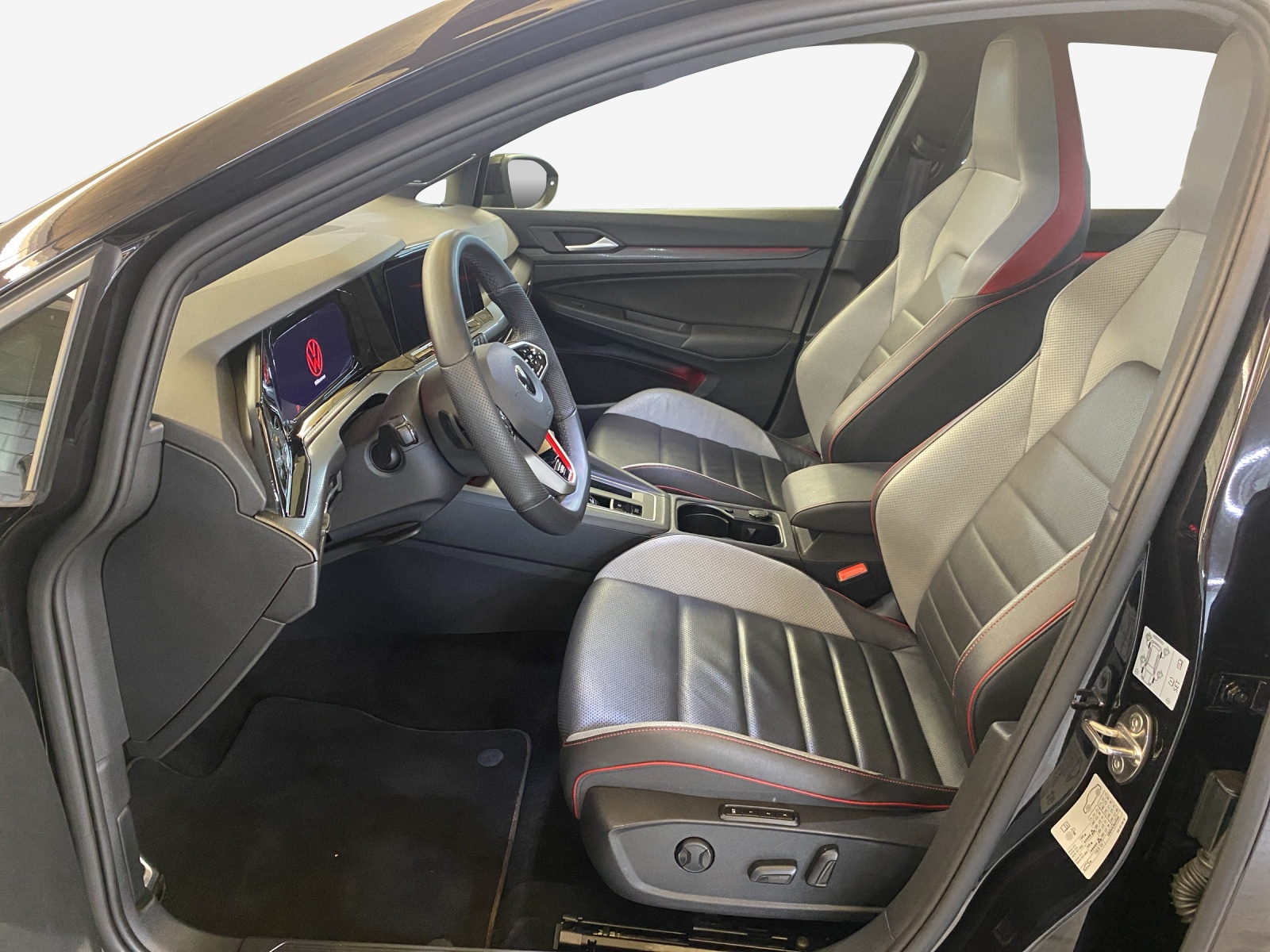 VW Golf 2.0 TSI GTI DSG-image-7