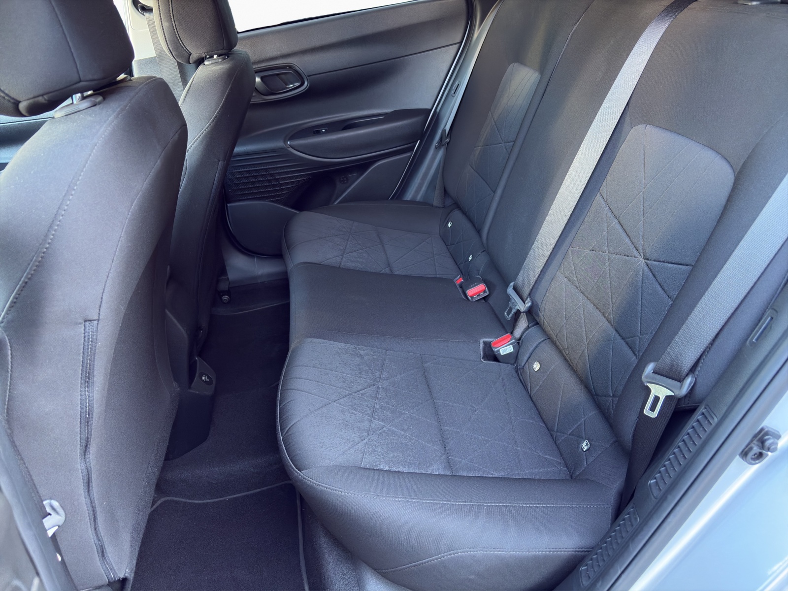 HYUNDAI Bayon 1.0 T-GDi 120 Amplia-image-10