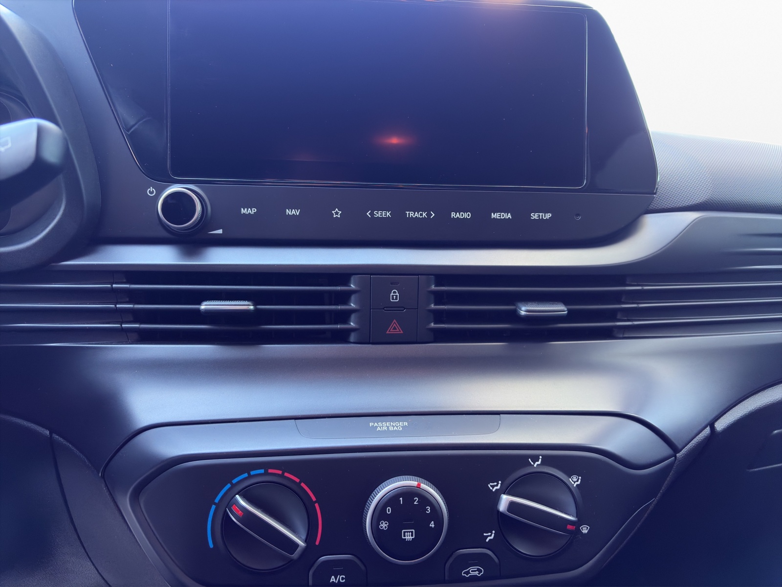 HYUNDAI Bayon 1.0 T-GDi 120 Amplia-image-14