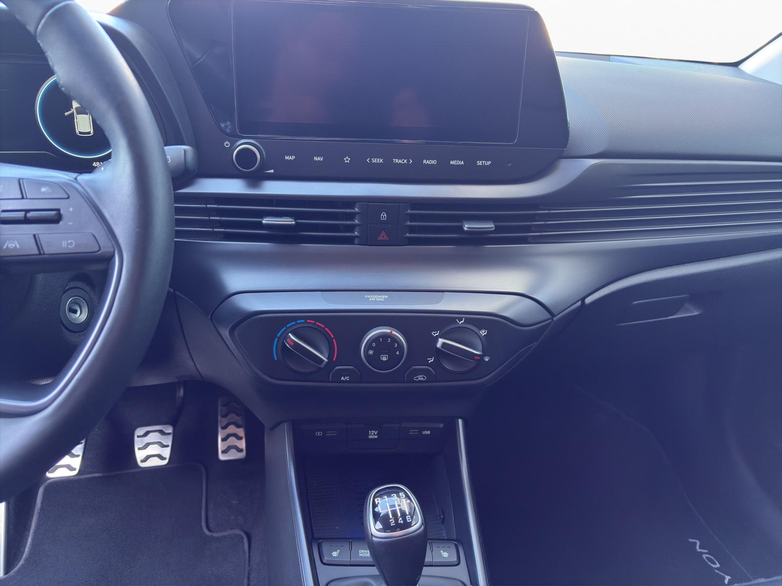 HYUNDAI Bayon 1.0 T-GDi 120 Amplia-image-13