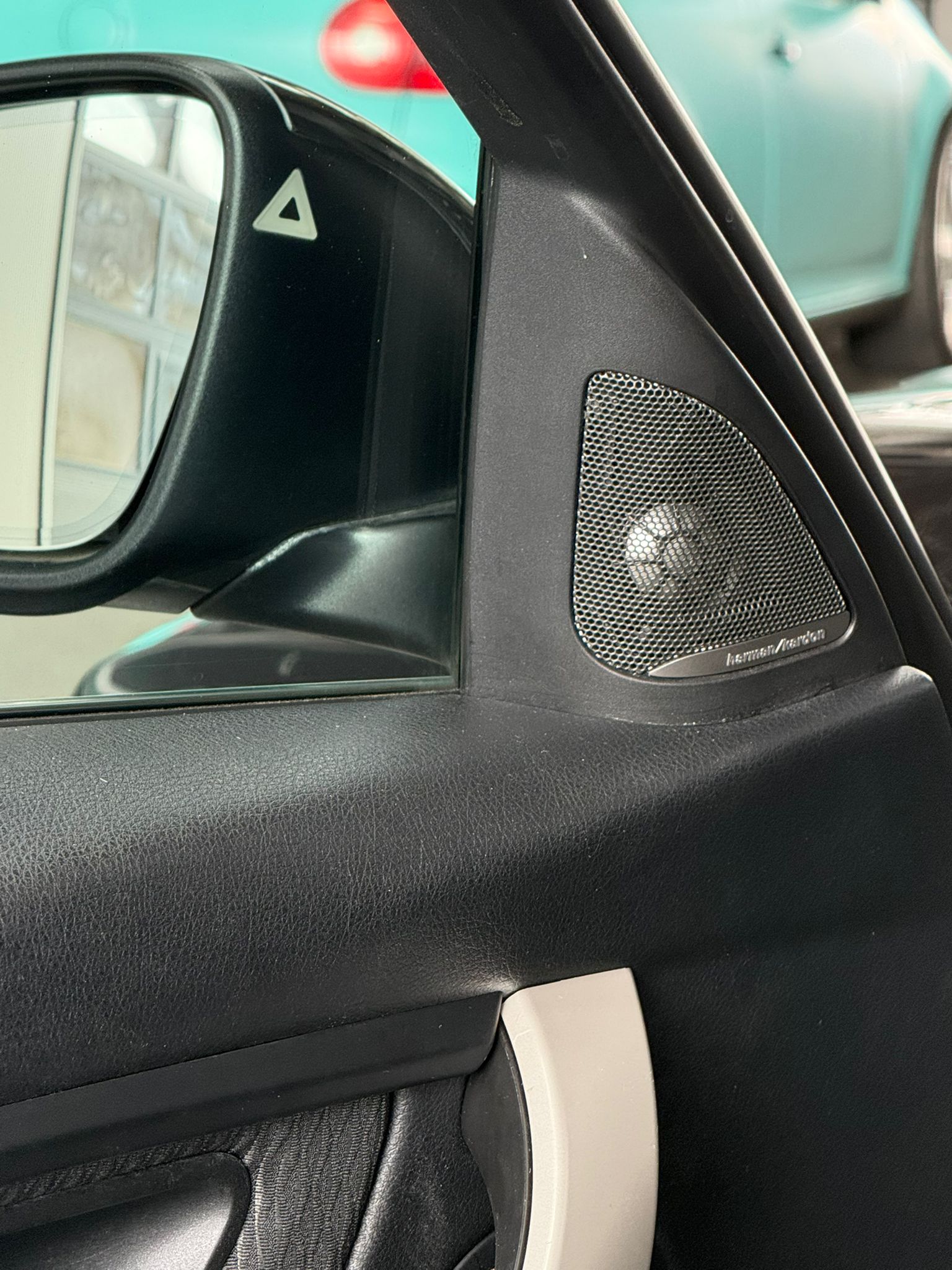 BMW 328i xDrive-image-1
