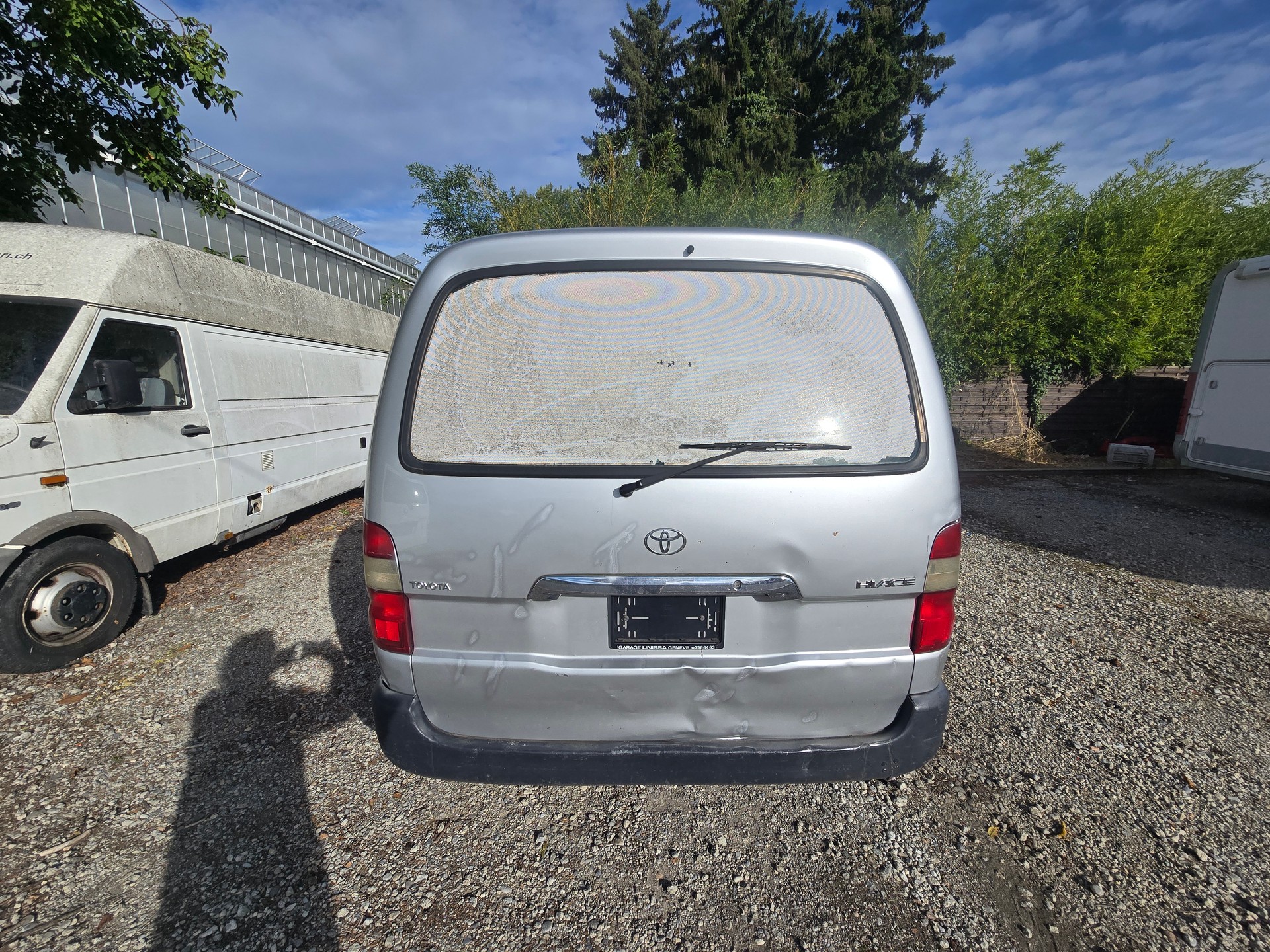 TOYOTA Hiace D-4D Kombi SWB-image-6