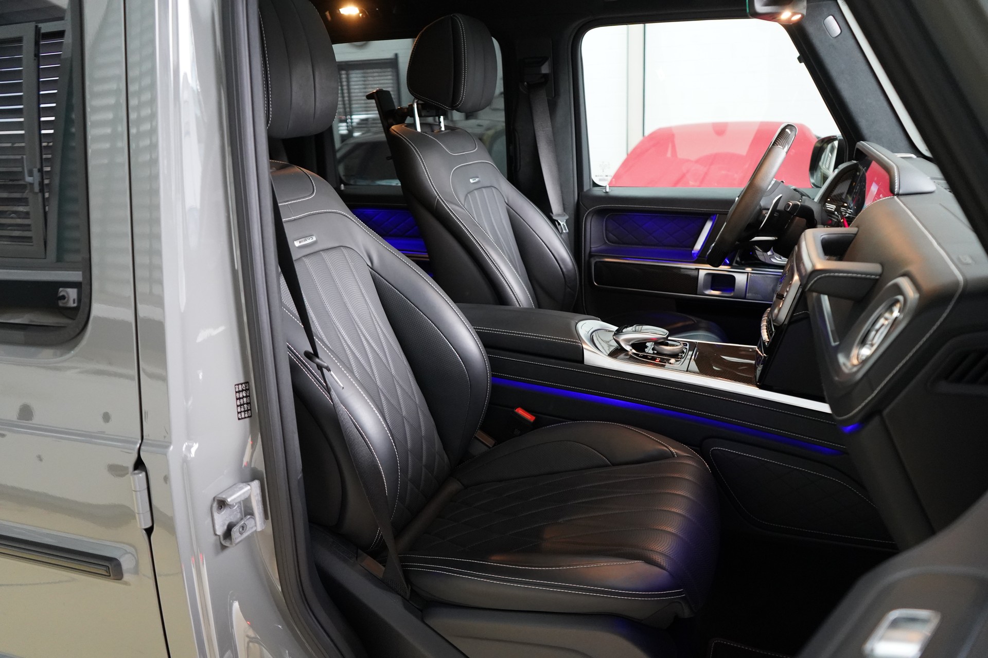 MERCEDES-BENZ G 63 AMG Speedshift Plus G-Tronic * Classic-grau Uni**-image-31