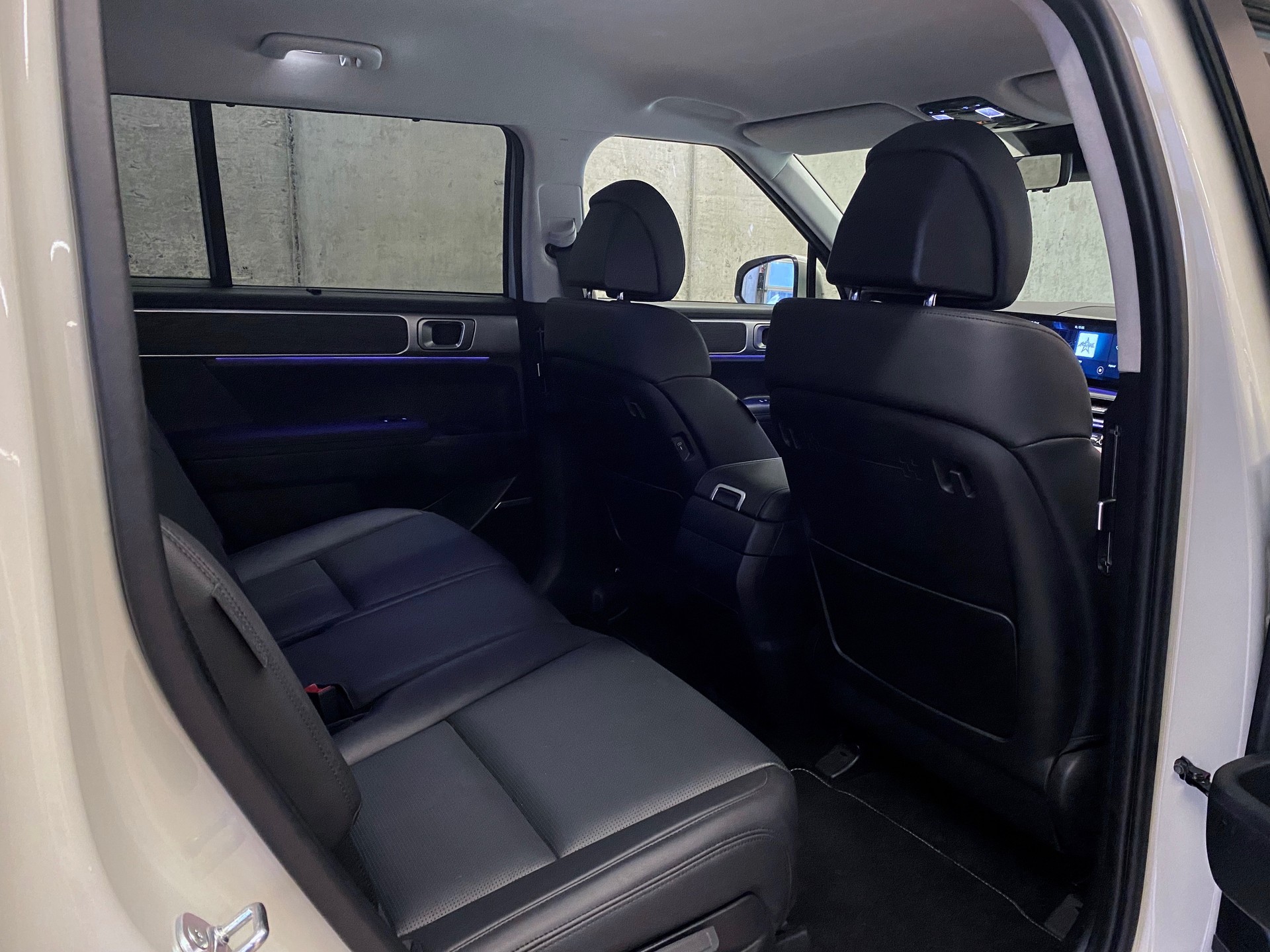 HYUNDAI Santa Fe 1.6 T-GDi*Swiss*VollHybrid*Vertex*4WD*Automatic*-image-6