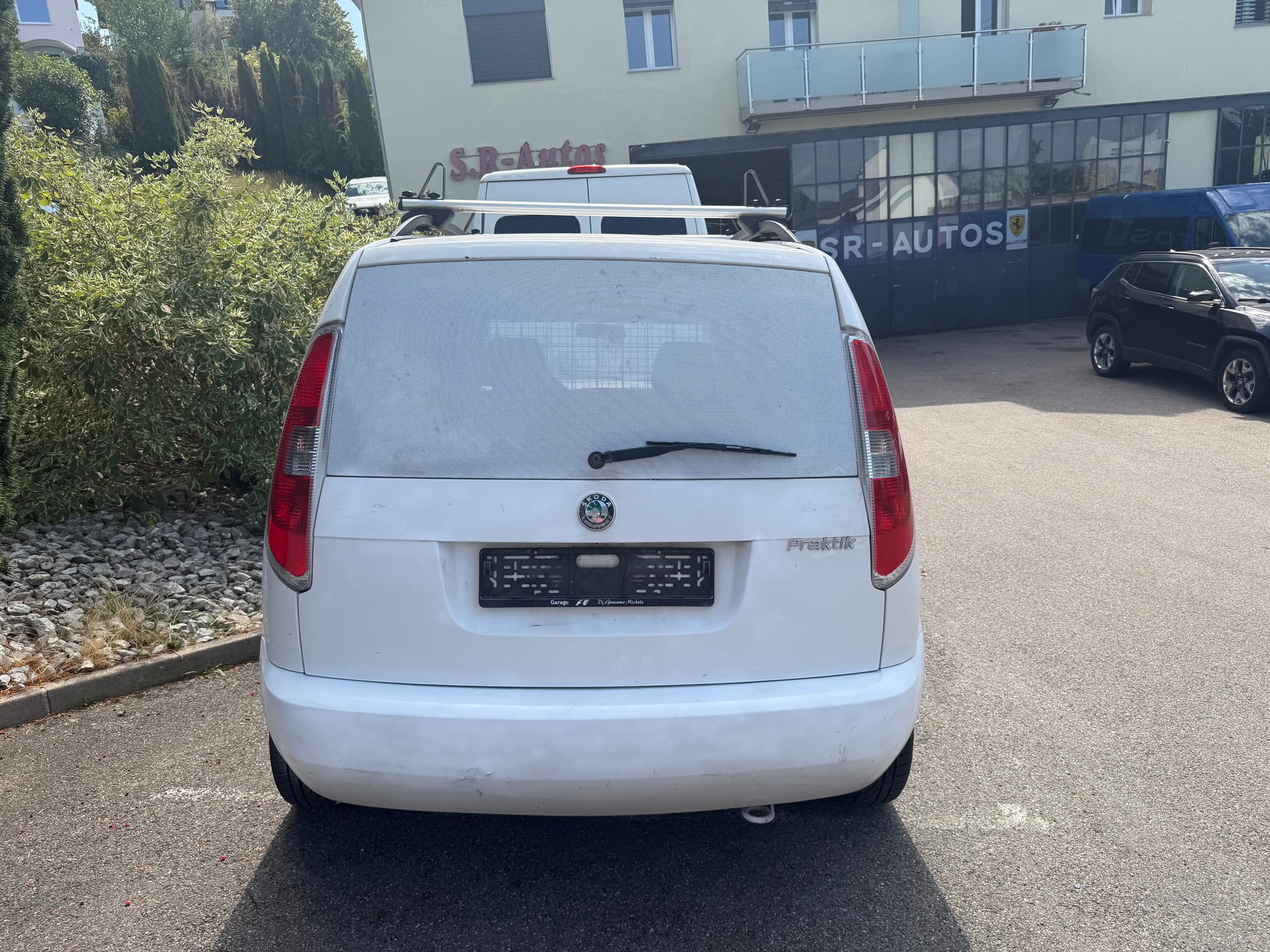 SKODA Praktik 1.2 12V-image-2