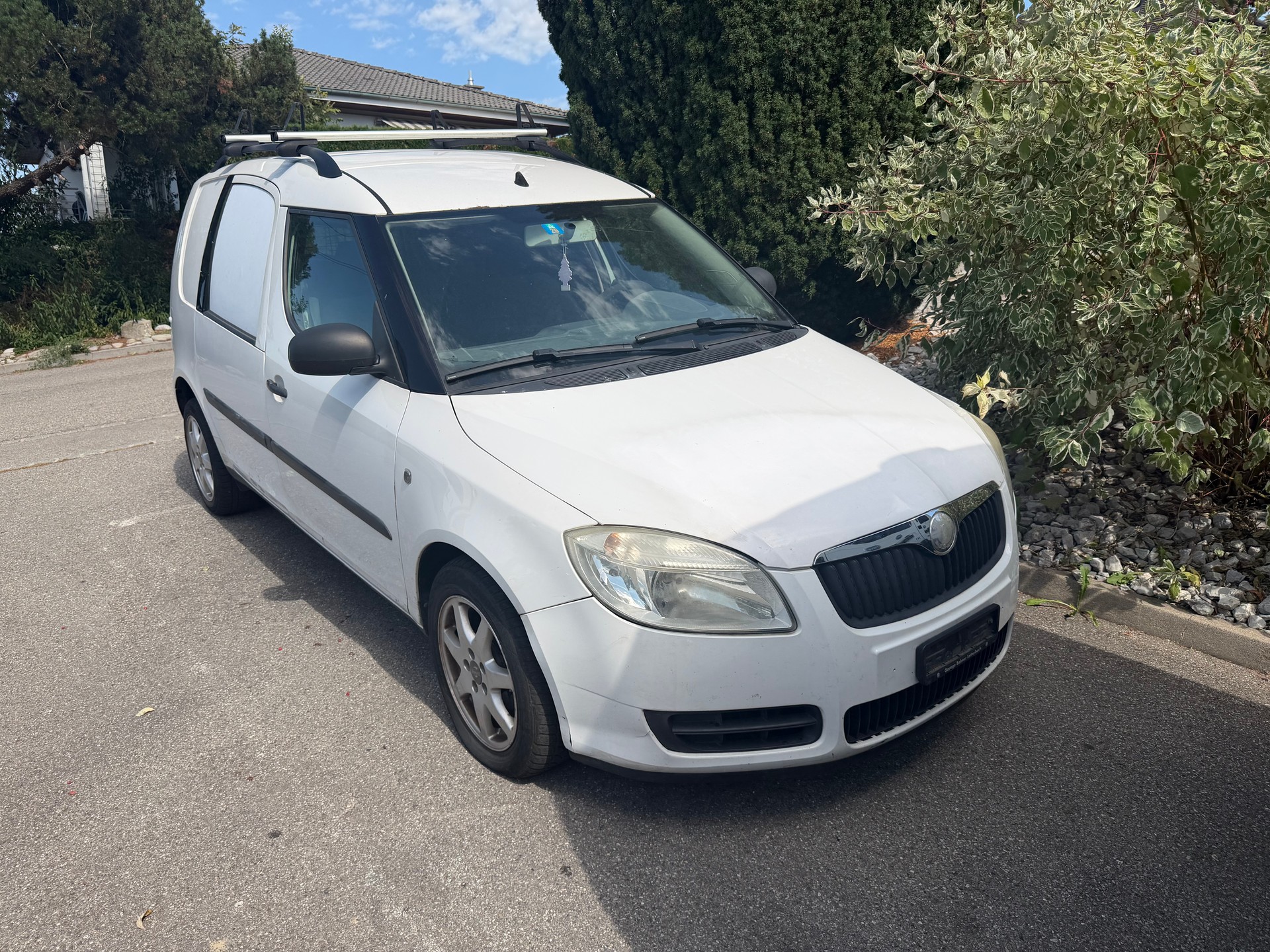 SKODA Praktik 1.2 12V-image-0