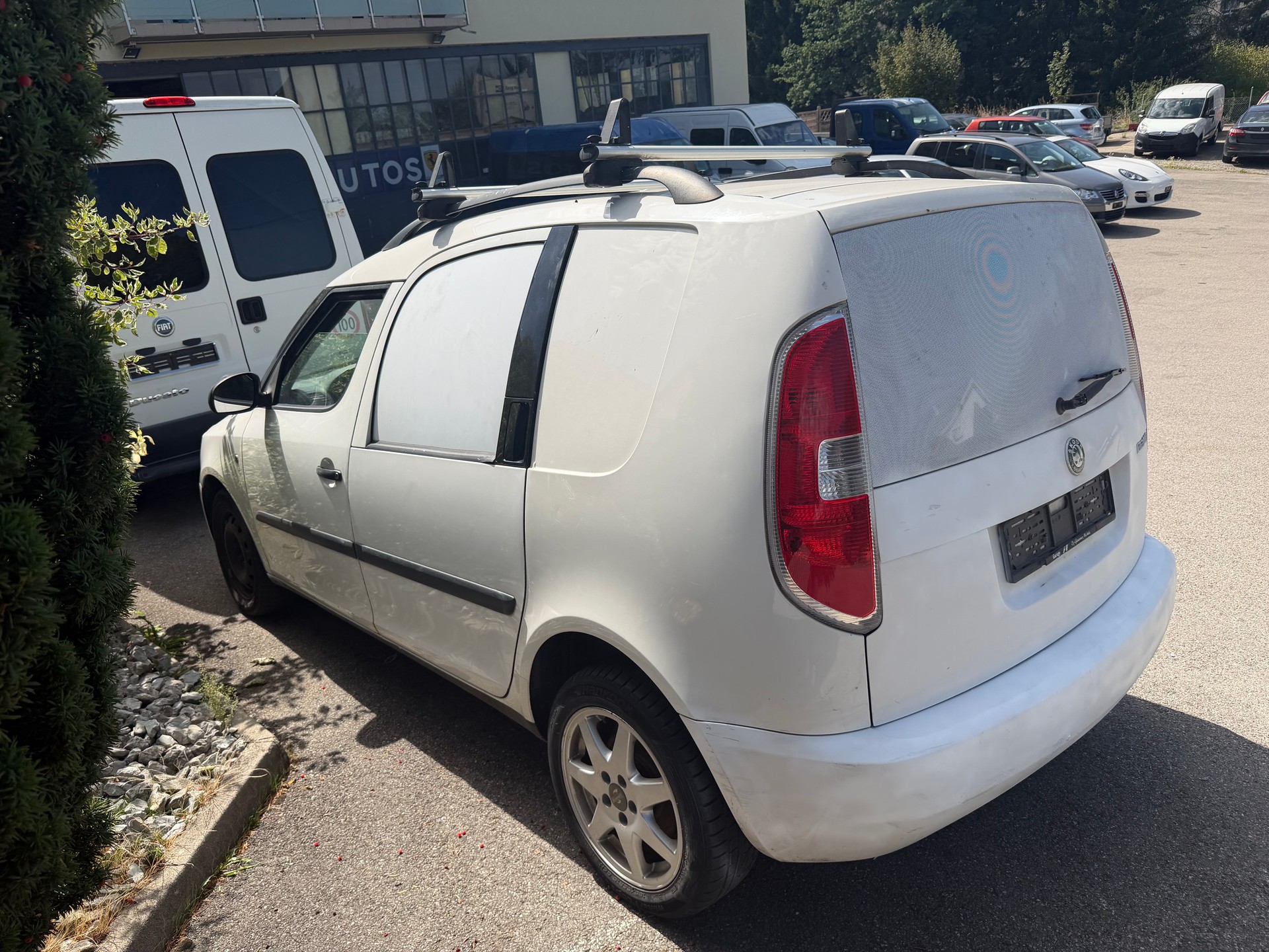 SKODA Praktik 1.2 12V-image-3