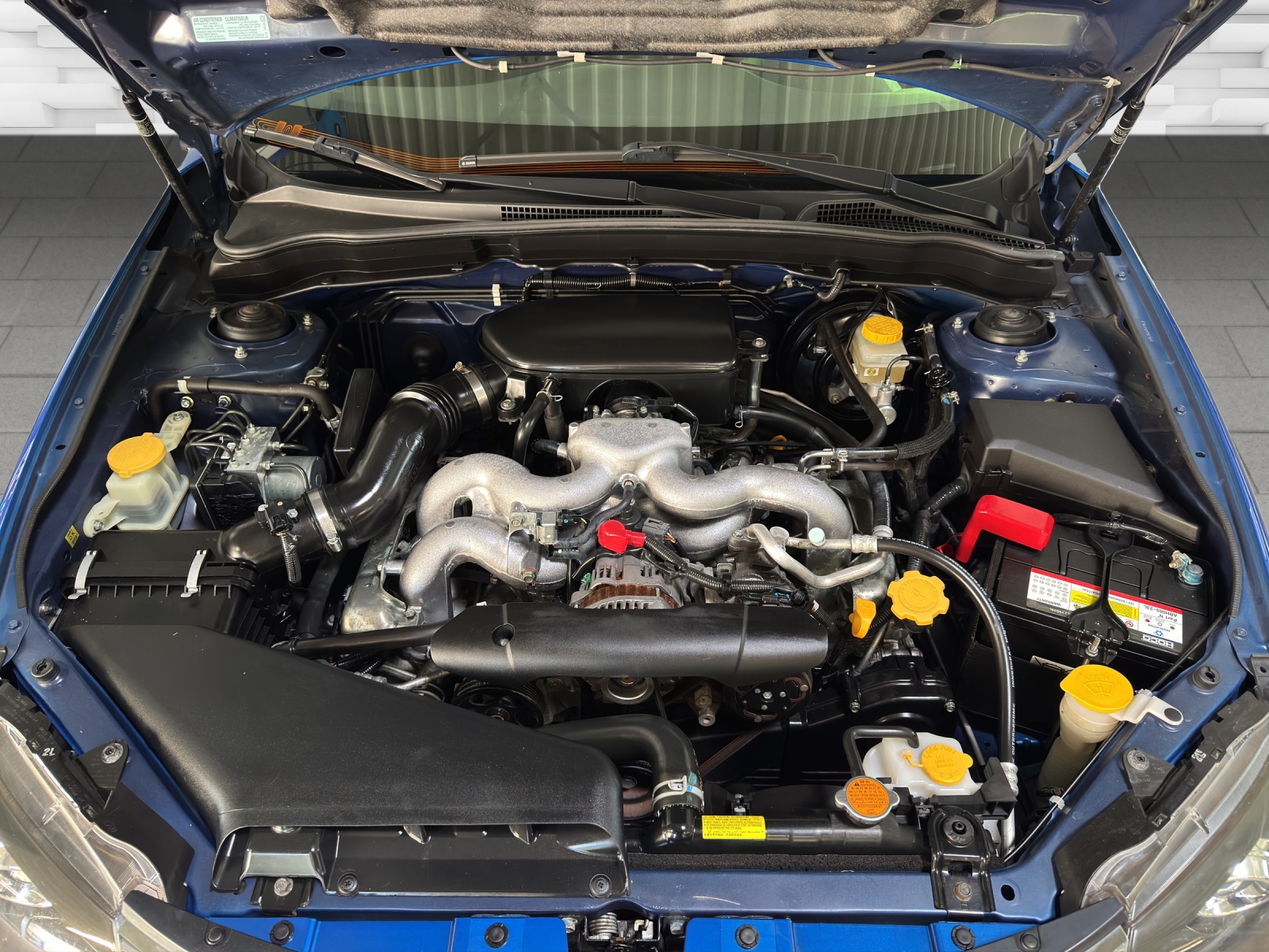 SUBARU Impreza 2.0R Swiss Automatic-image-14