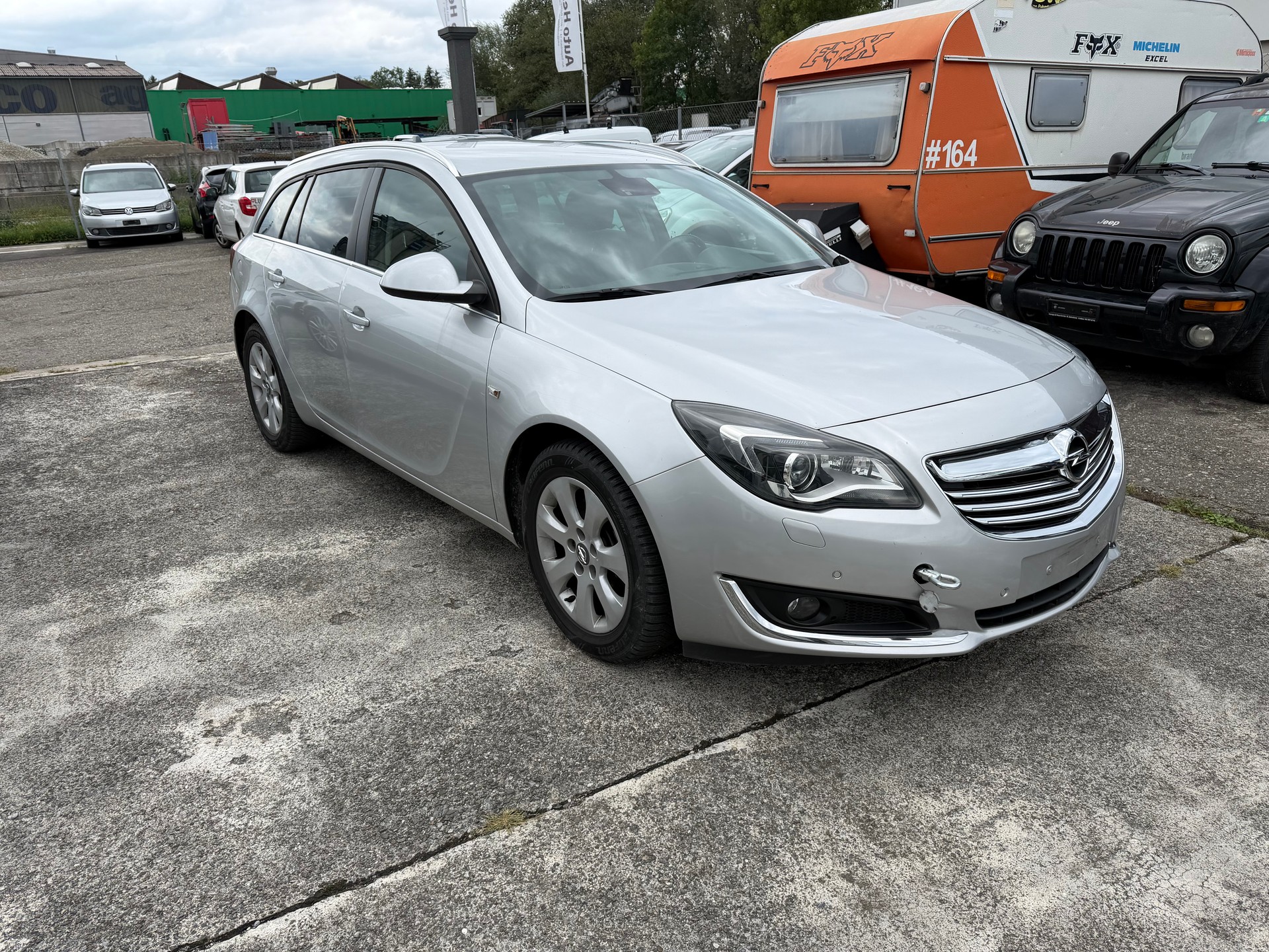 OPEL Insignia Sports Tourer 1.6 Turbo Edition Automatic-image-2
