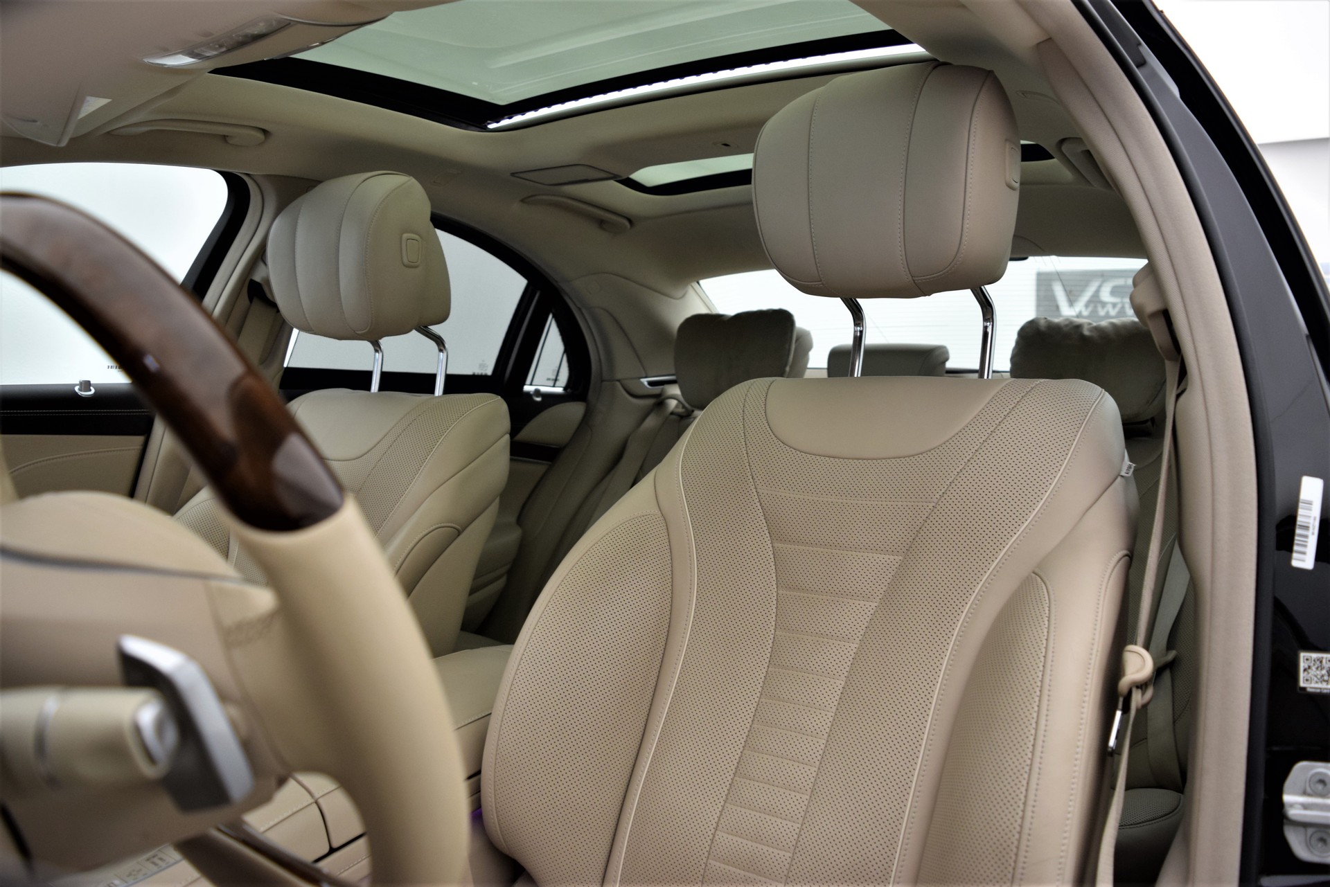 MERCEDES-BENZ S350d Bluetec-image-8