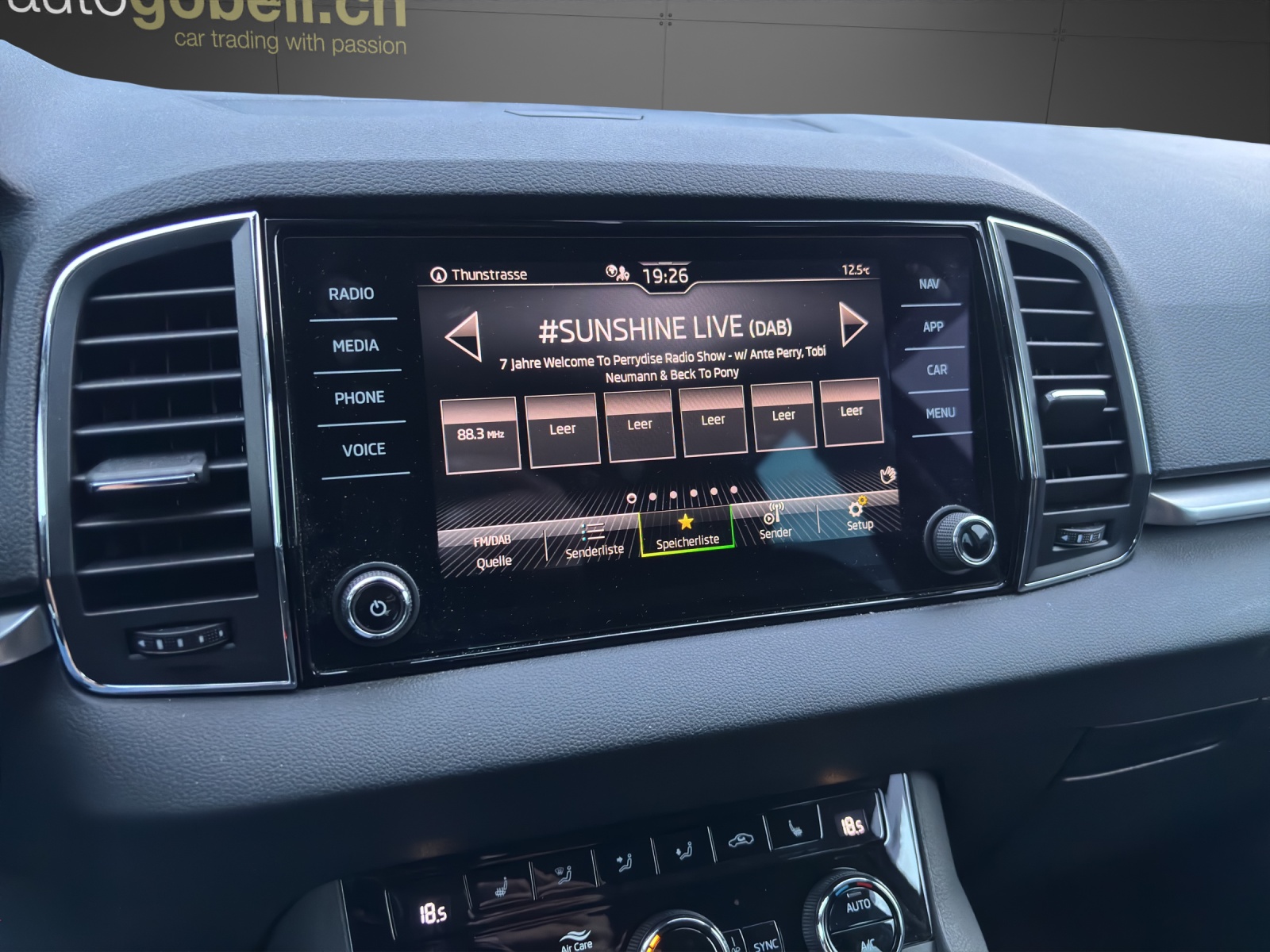 SKODA Karoq 2.0 TDI CR Ambition 4x4 DSG-image-7