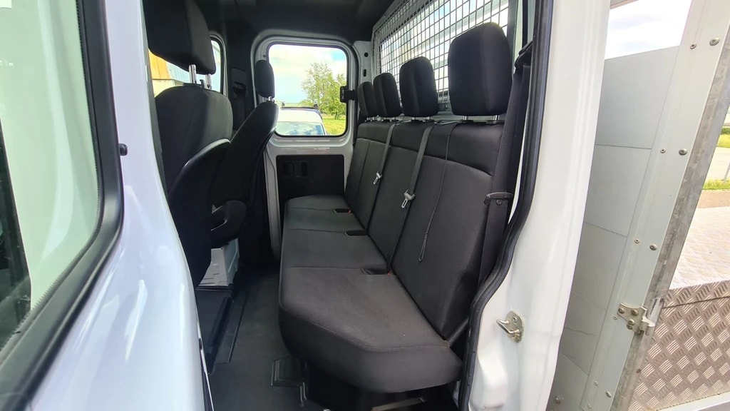 MERCEDES-BENZ Sprinter 319 CDI Standard 9G-TRONIC 4x4 ** 6-Plätzer ** Klimaanlage ** Anh-Kupplung 3500kg ** Nutzlast 700kg ** Modell 2024-image-17