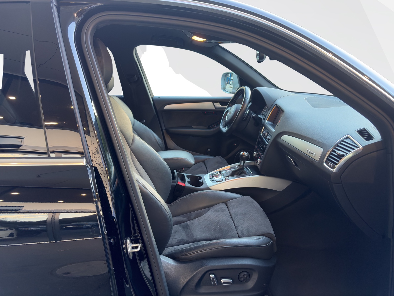 AUDI SQ5 3.0 V6 Bi-TDI quattro T-Tronic-image-15