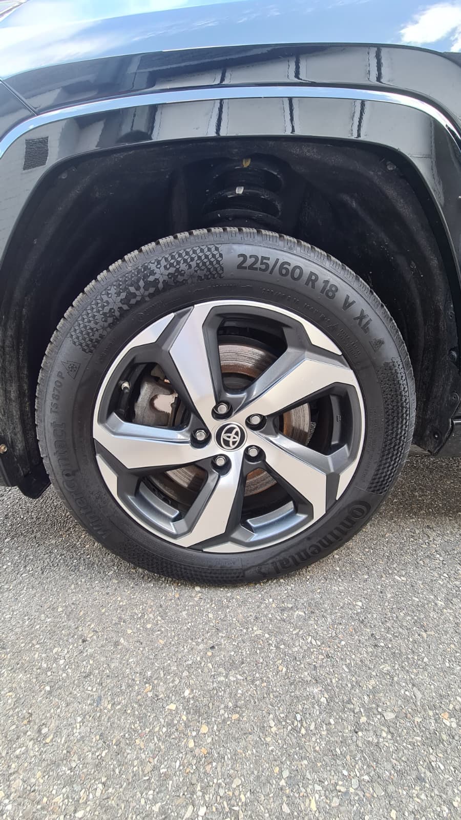 TOYOTA RAV-4 2.5 PHEV Premium e-CVT 4WD ** Voll-Leder ** Gr-Navi ** RF-Kamera 360° ** Abstandsregelsysteme ** Panorama-Glasdacgh **-image-20