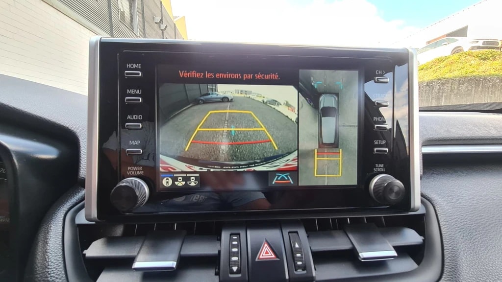 TOYOTA RAV-4 2.5 PHEV Premium e-CVT 4WD ** Voll-Leder ** Gr-Navi ** RF-Kamera 360° ** Abstandsregelsysteme ** Panorama-Glasdacgh **-image-14