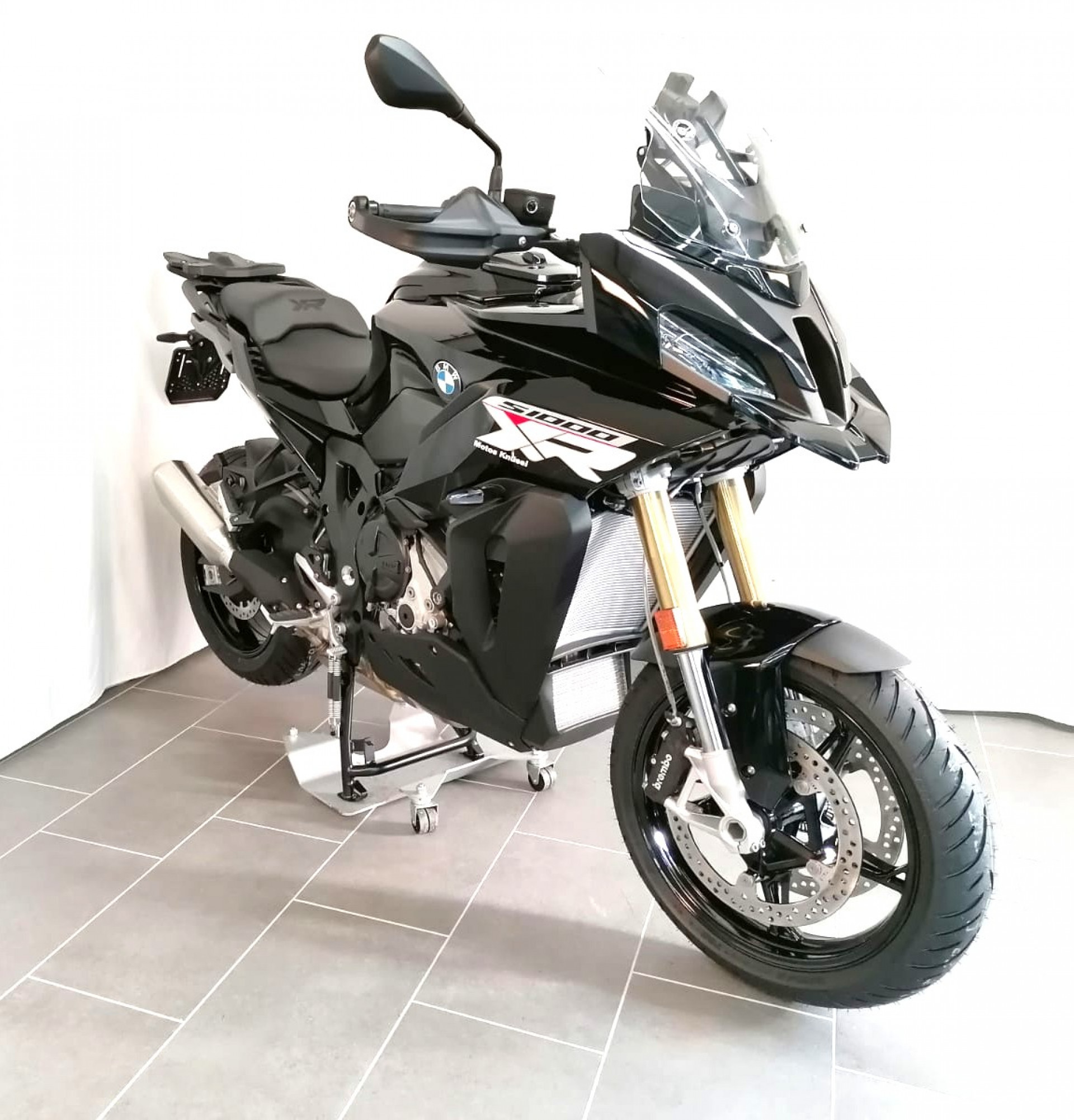 BMW S 1000 XR-showroom-element-1