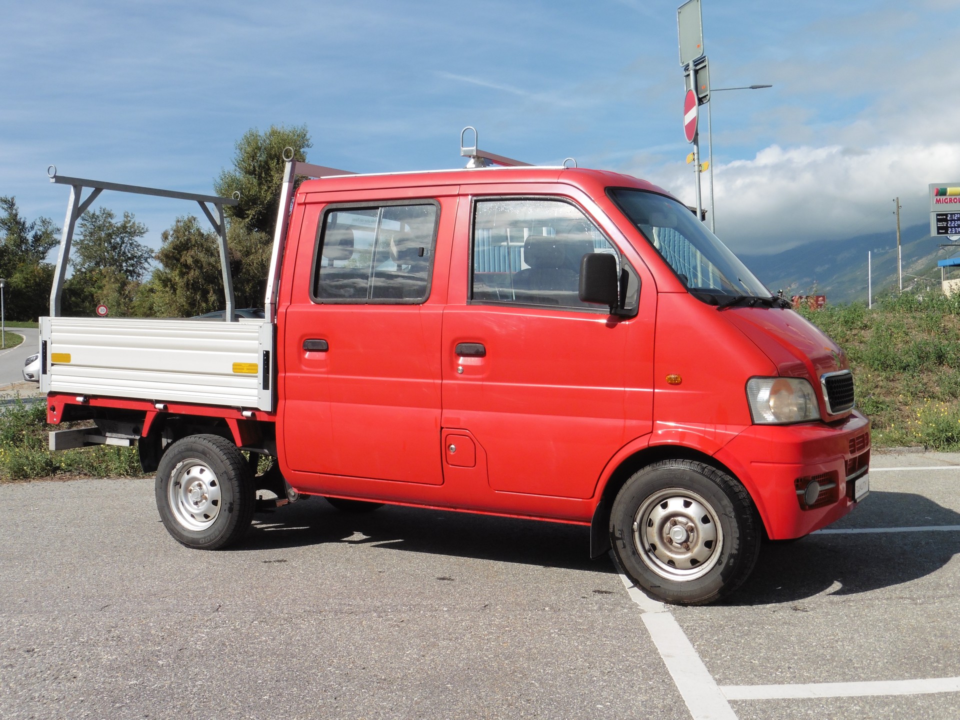 SOKON Mini Truck 1.3 Doppekabine Brücke 4x4-image-2