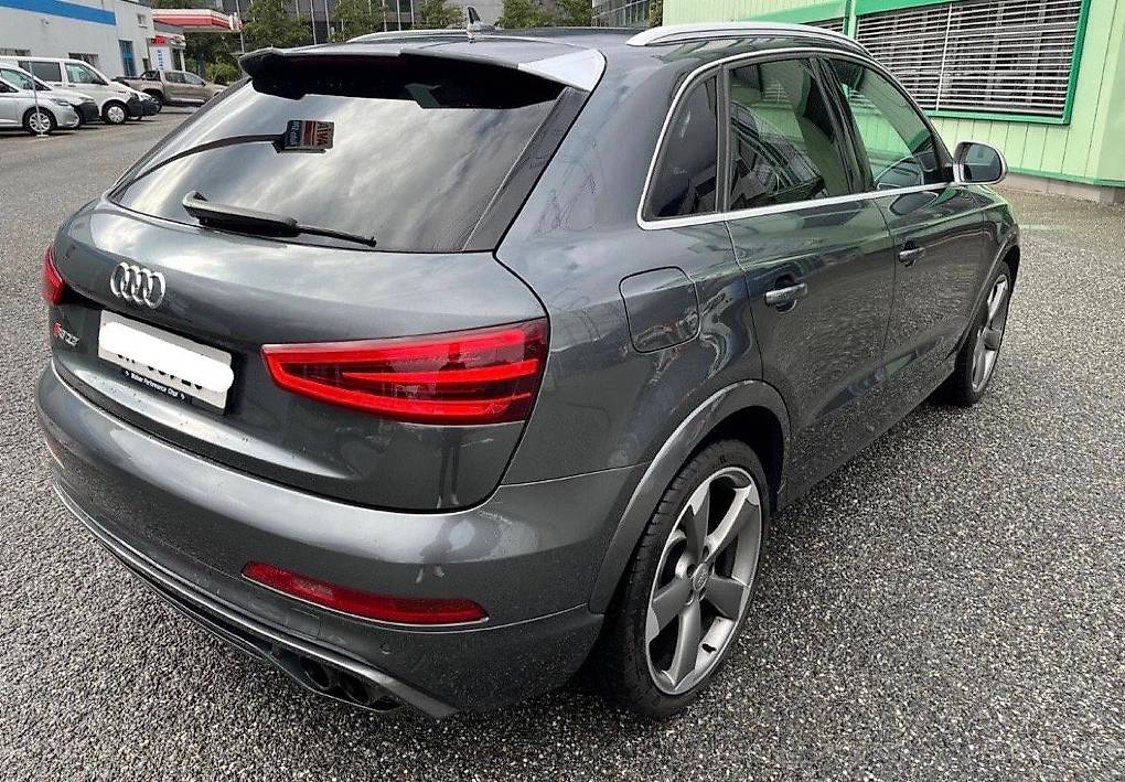 AUDI RS Q3-image-2