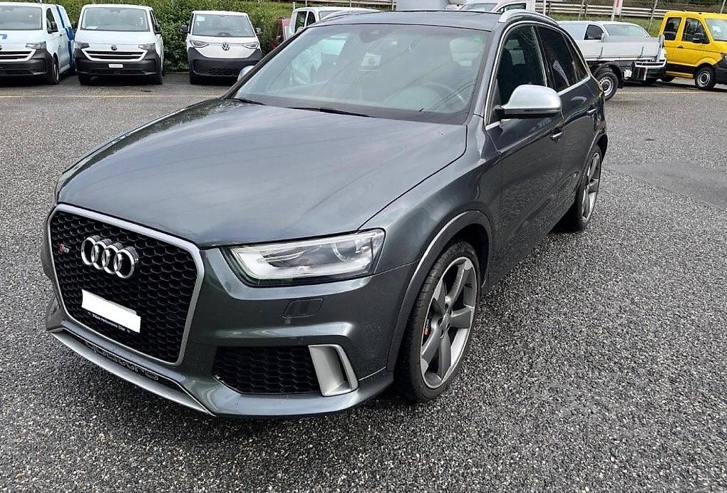 AUDI RS Q3-image-1