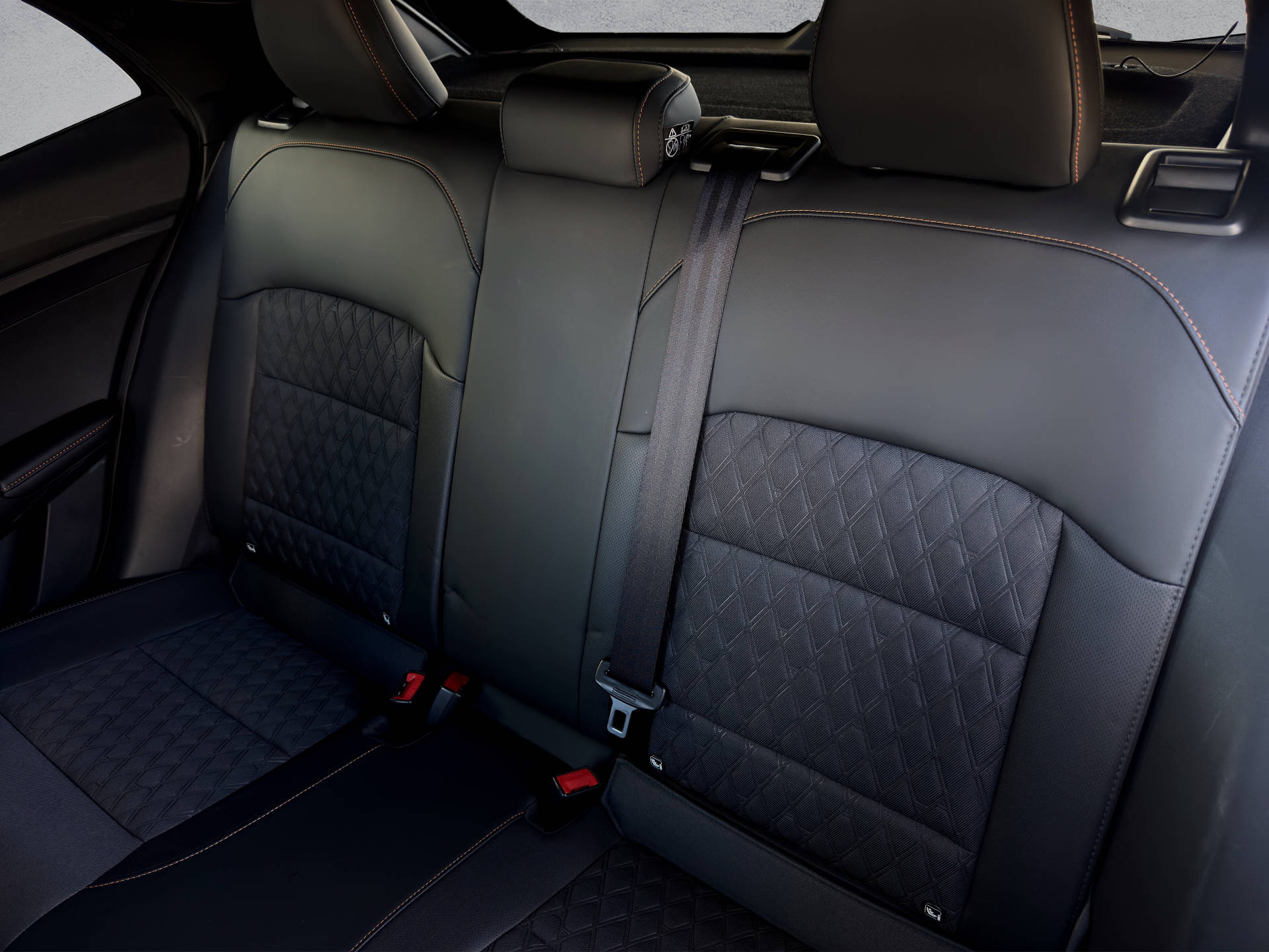 MG 3 1.5 Hybrid Luxury-image-11