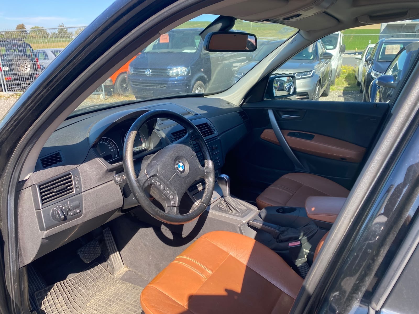 BMW X3 3.0d-image-10