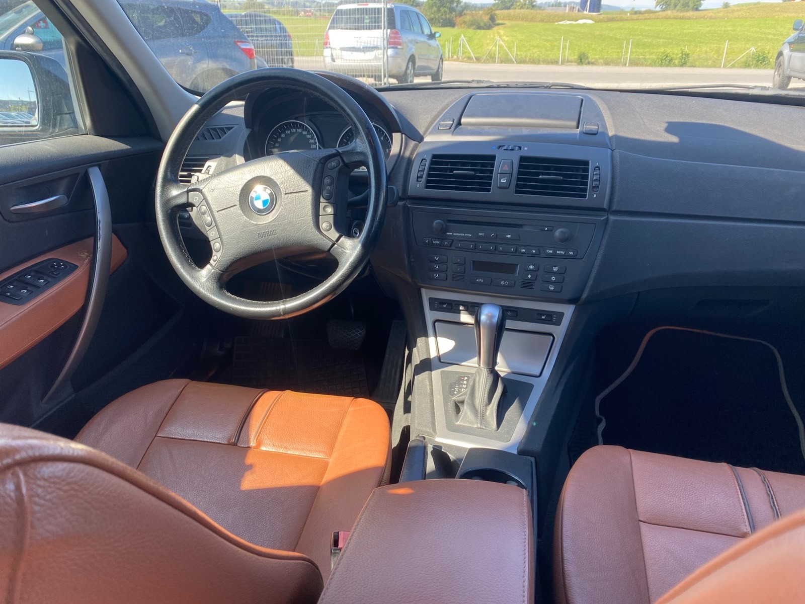 BMW X3 3.0d-image-12
