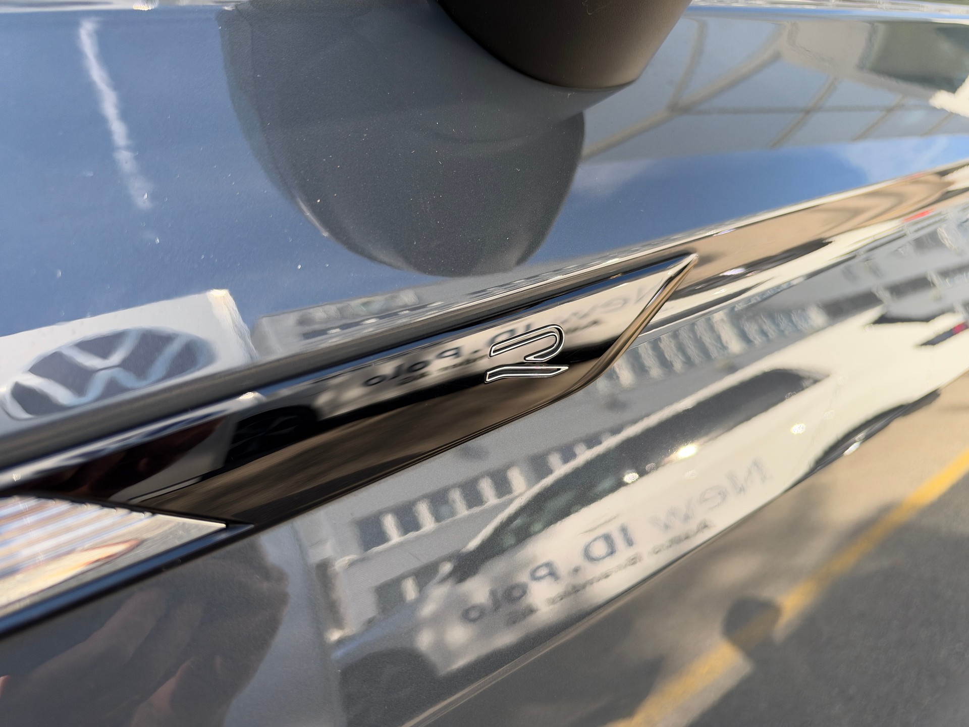 VW Tiguan 2.0TSI R-Line 4Motion DSG-image-22