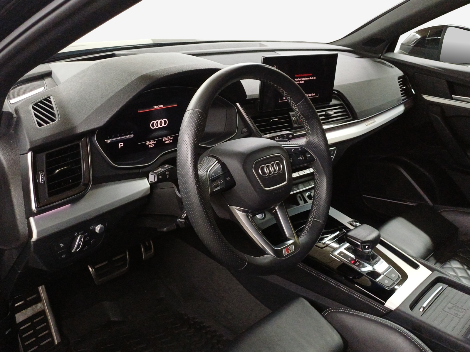 AUDI Q5 Sportback 40 TDI Blackedition quattro S-tronic-image-15