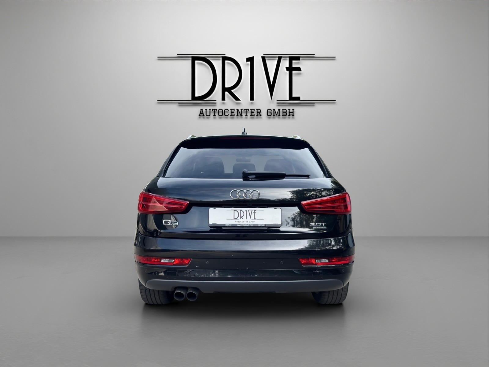 AUDI Q3 2.0 TFSI quattro S-tronic *S-Line*Panorama-Schiebedach + Rückfahrkamera*-image-5