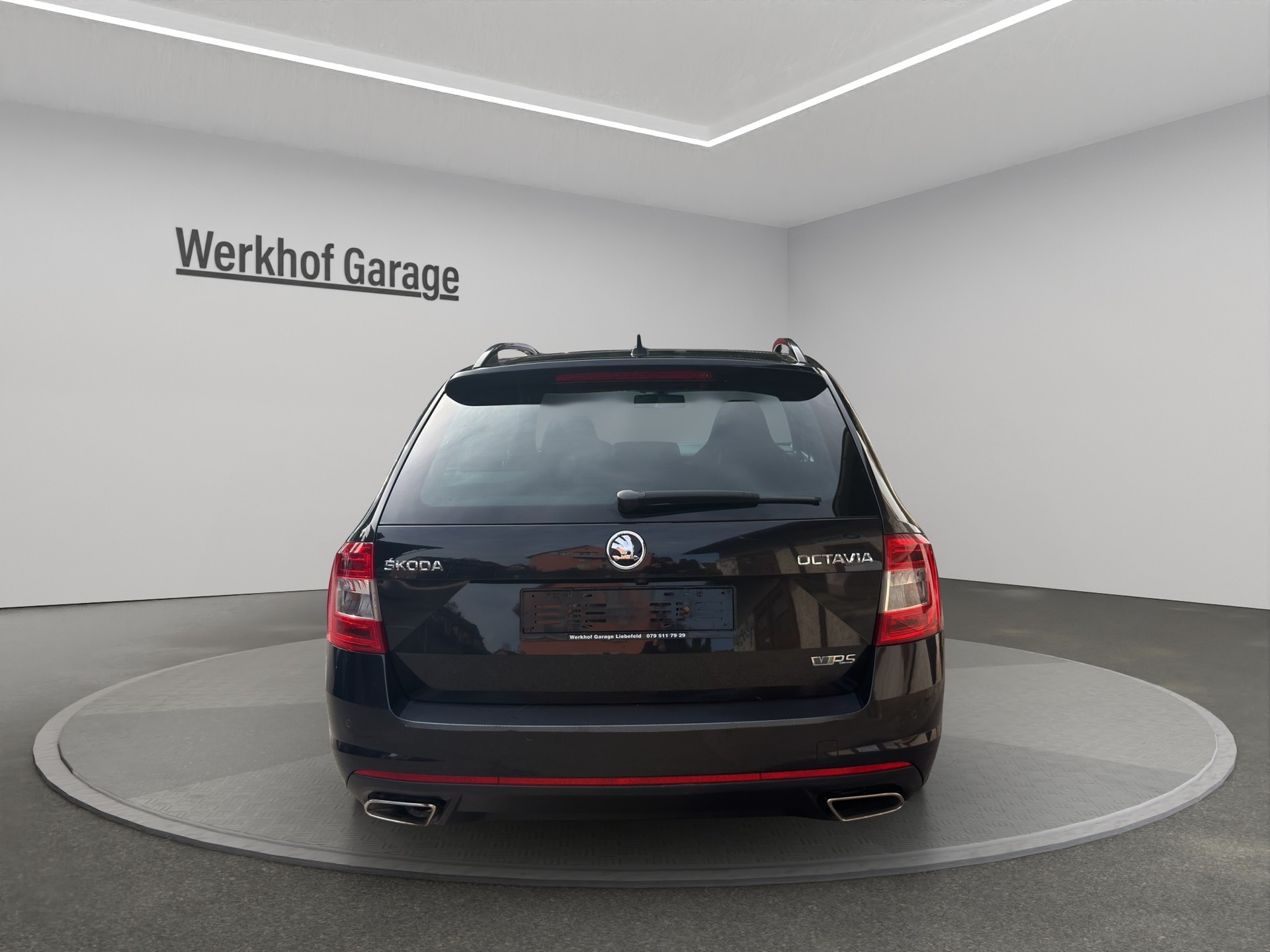SKODA Octavia Combi 2.0 TDI RS 4x4 DSG-image-3