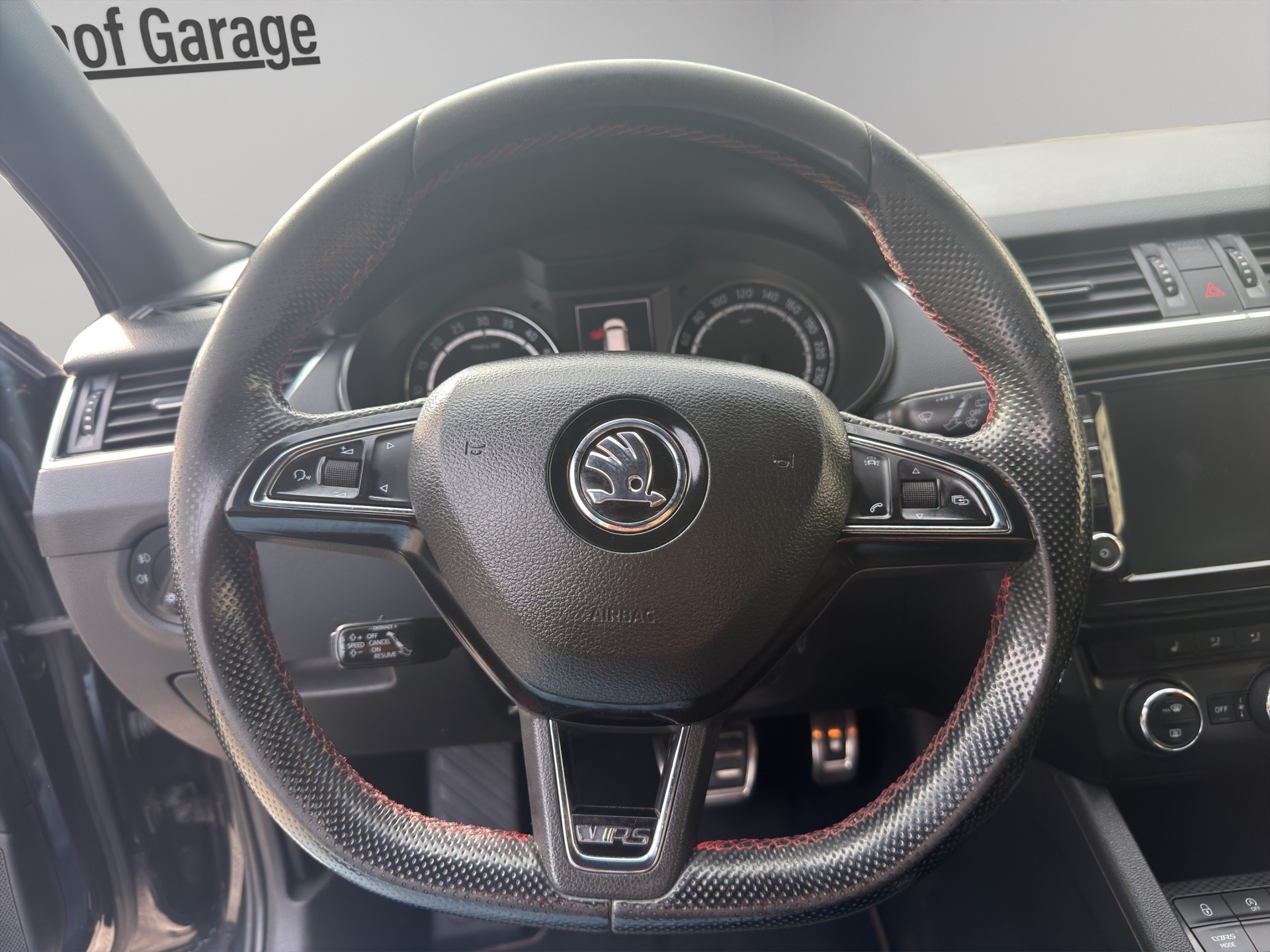 SKODA Octavia Combi 2.0 TDI RS 4x4 DSG-image-7