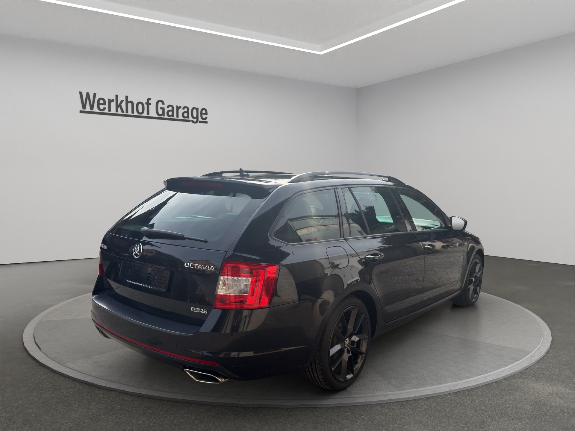 SKODA Octavia Combi 2.0 TDI RS 4x4 DSG-image-4