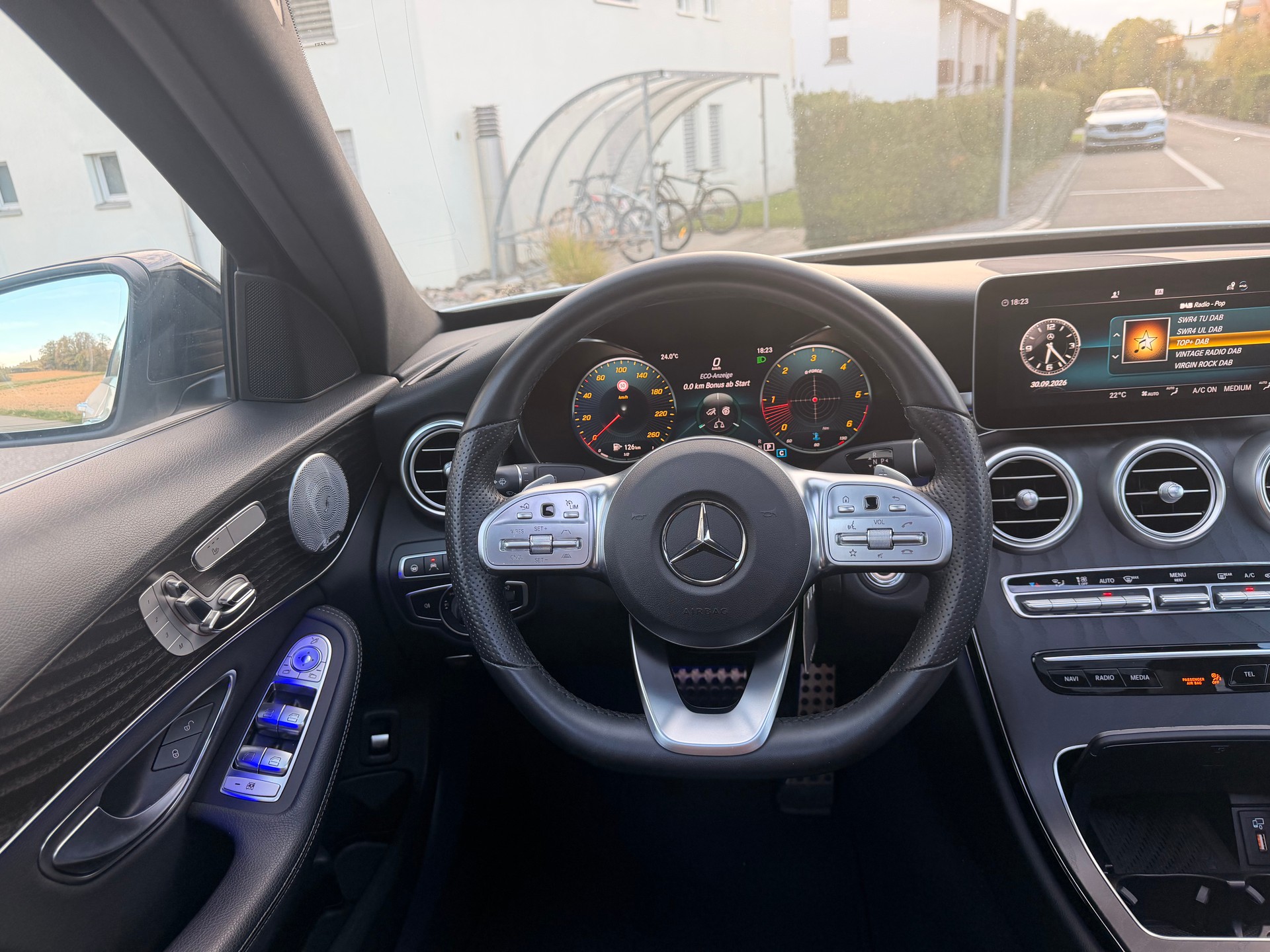 MERCEDES-BENZ C 220 d Swiss Star 4Matic 9G-Tronic-image-7