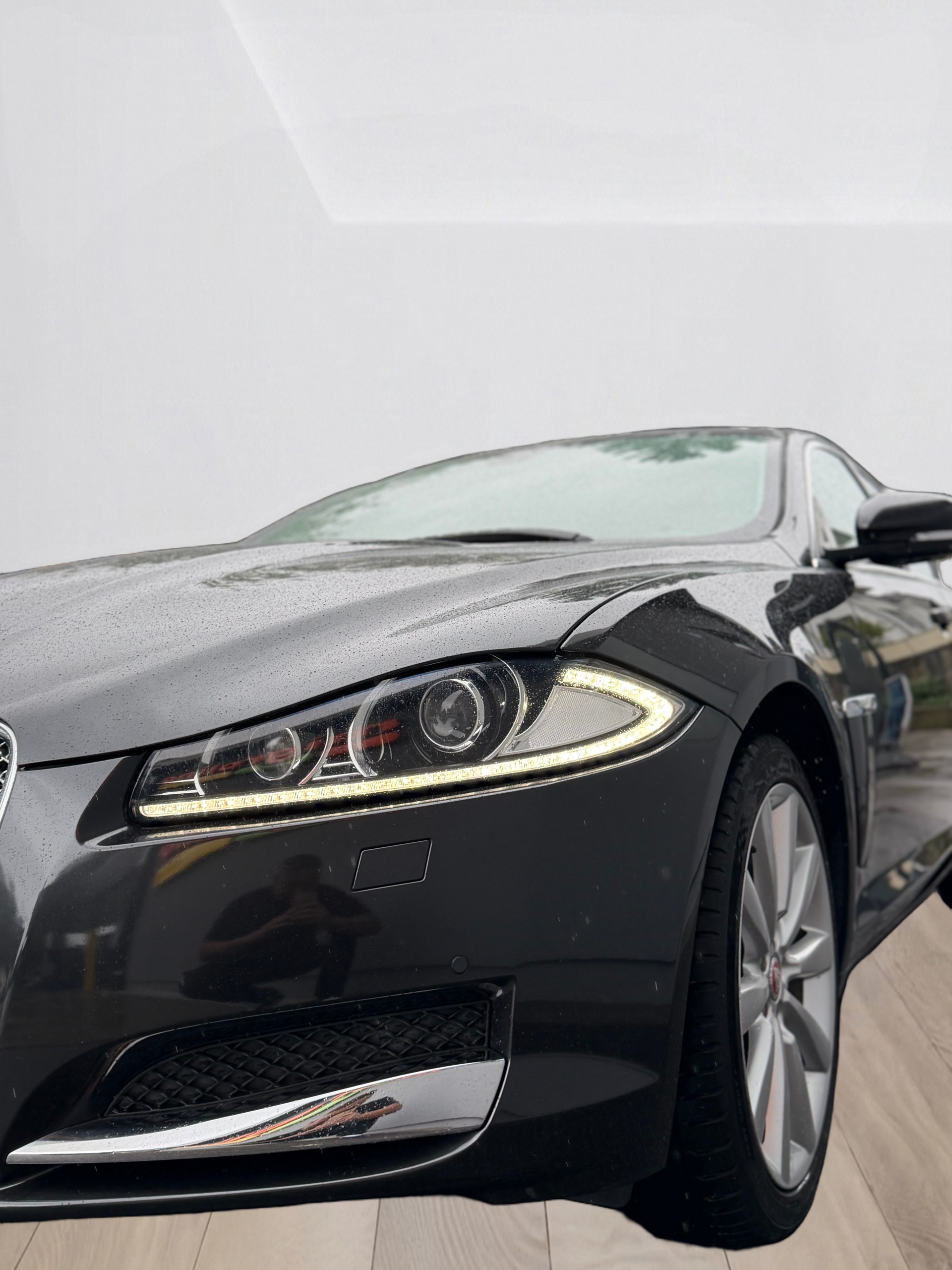 JAGUAR XF 3.0 V6 S/C 4x4-image-6