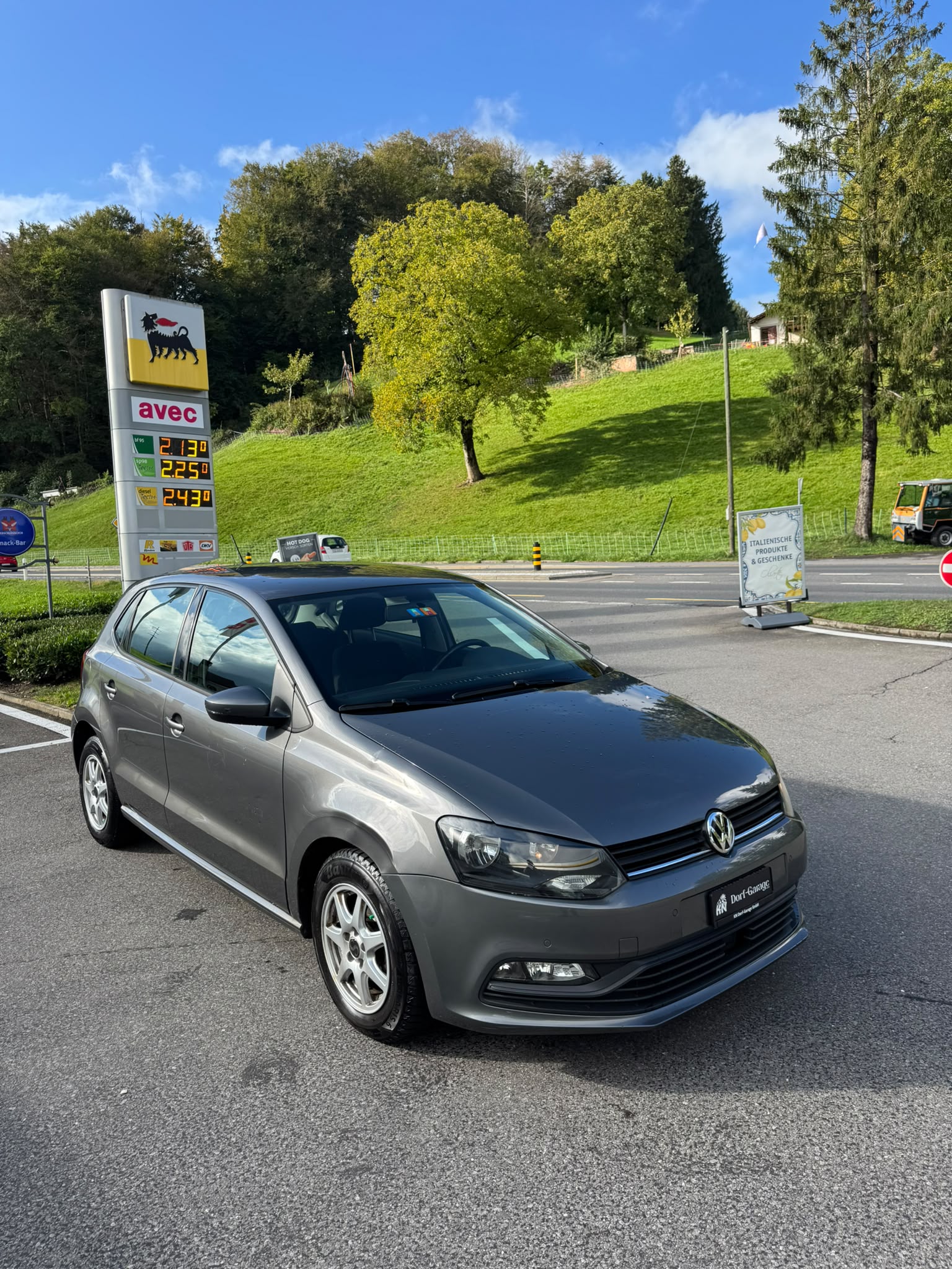 Car photo