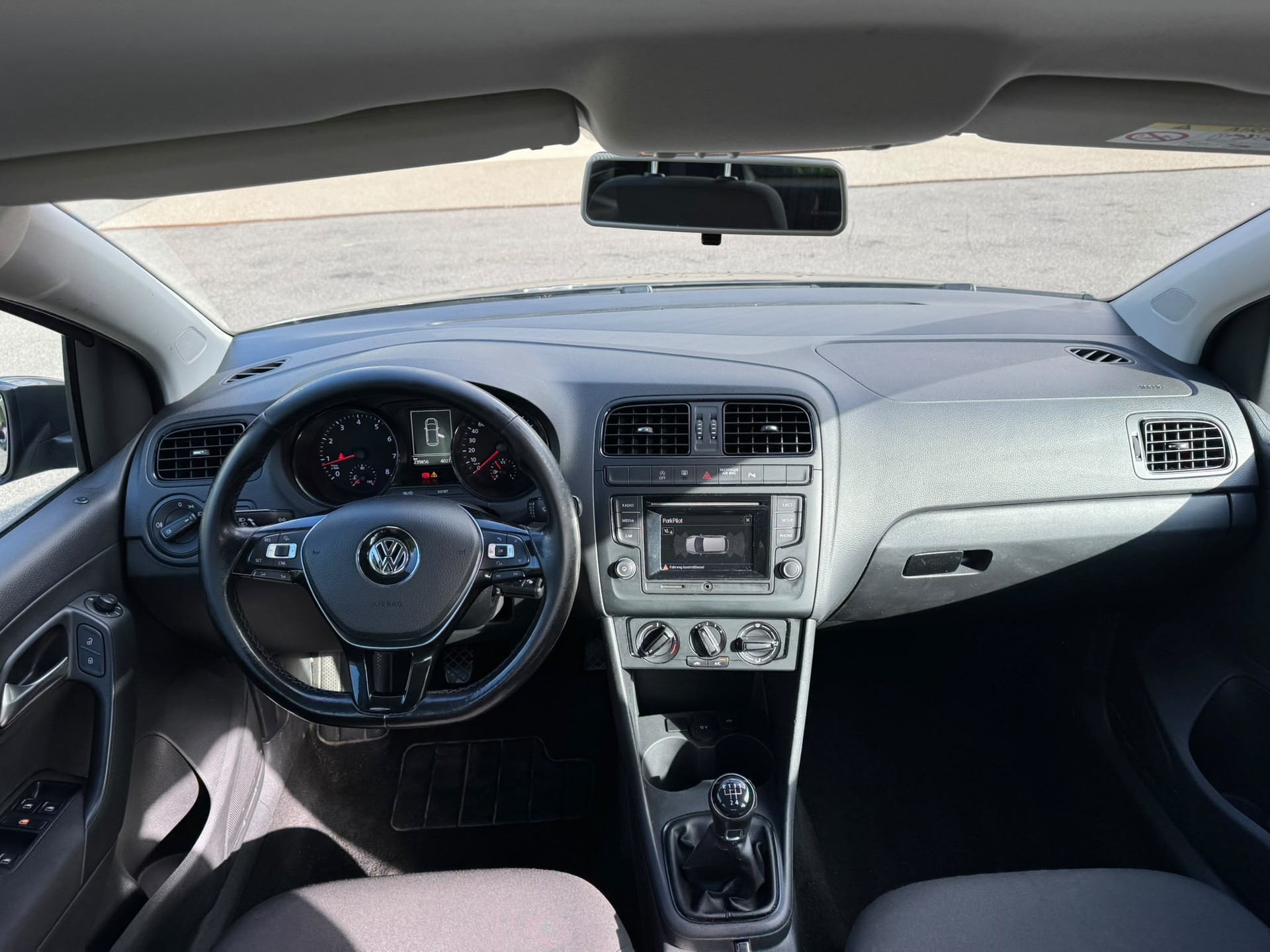 VW Polo 1.2 TSI BMT Comfortline-image-7